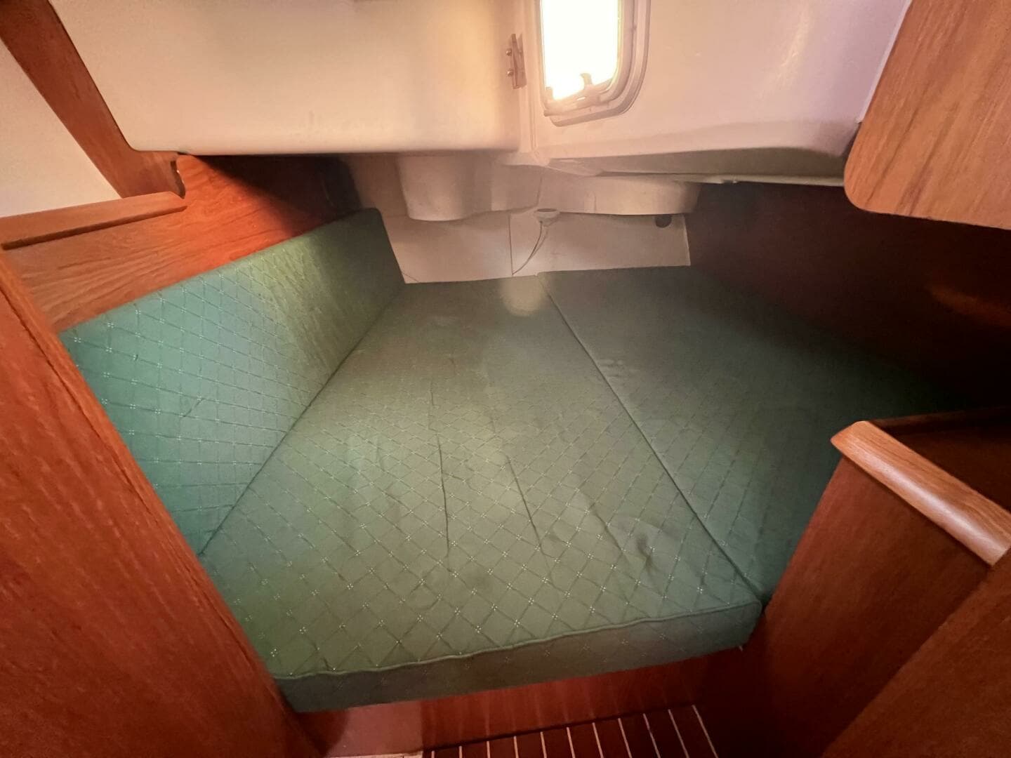 2005 Jeanneau Sun Odyssey 35 - Image 52