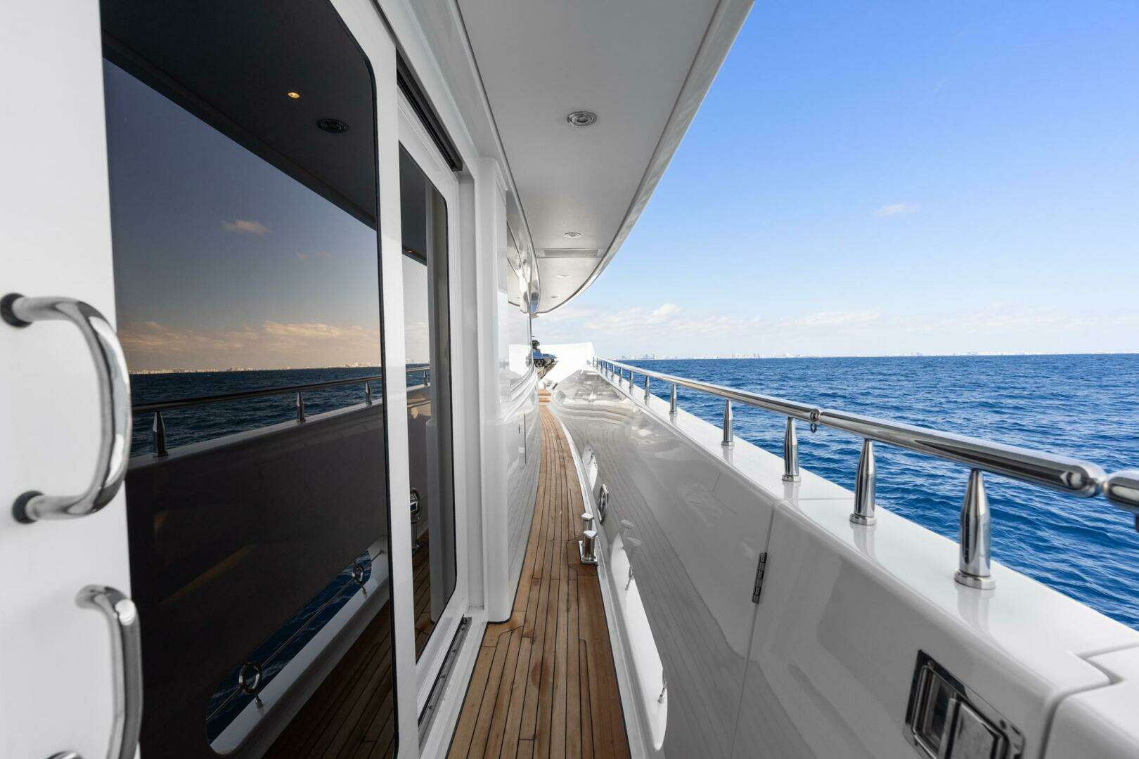 2010 Westport Superyacht - Image 35