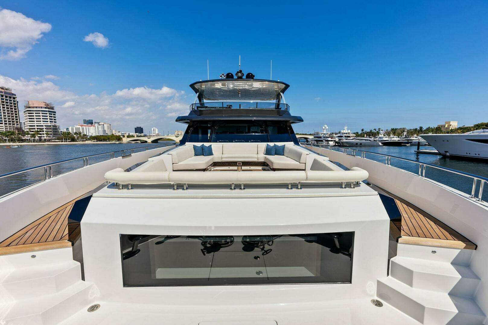 2024 Ocean Alexander 35 Revolution - Image 19