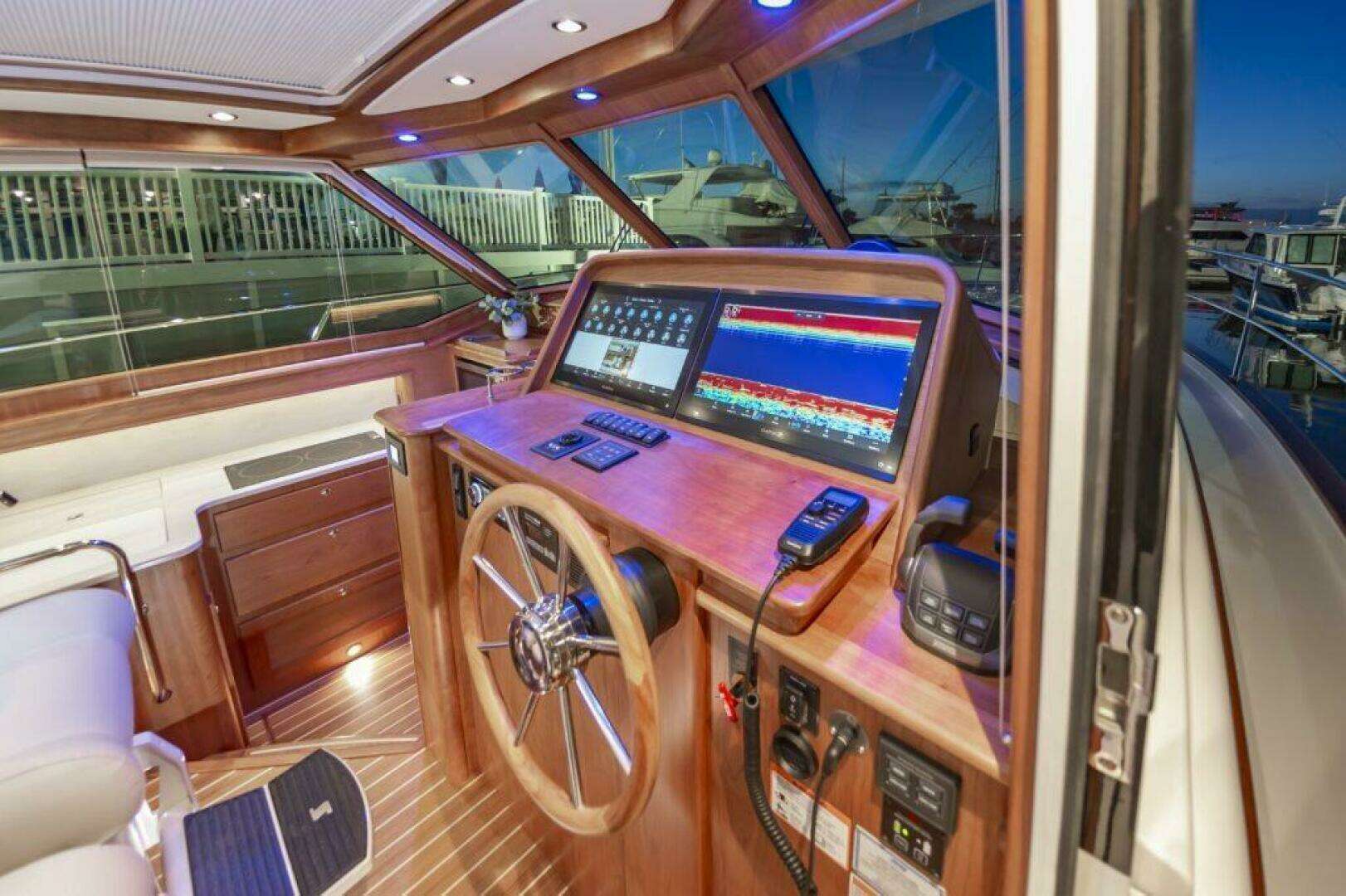 2026 Sabre 43 Salon Express - Image 24