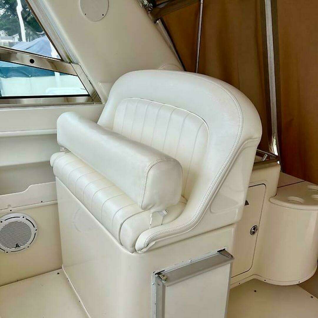 2001 Sea Ray 340 Amberjack - Image 26