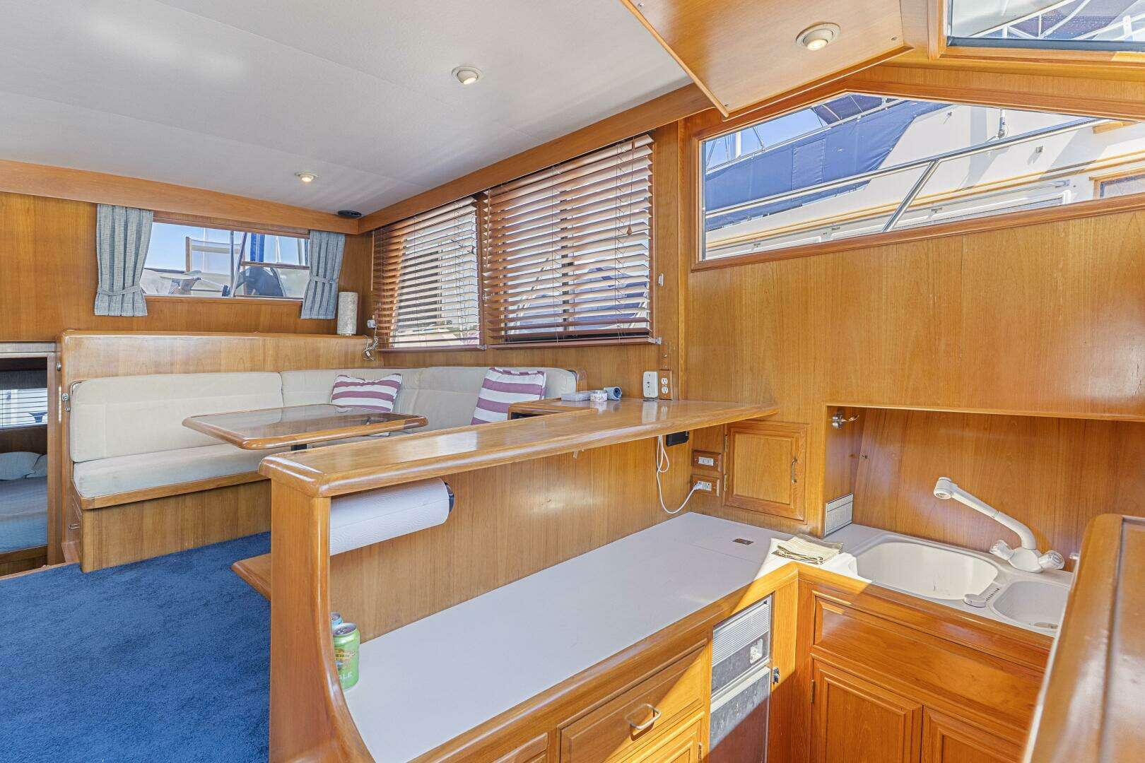 1993 Ocean Alexander — - Image 19