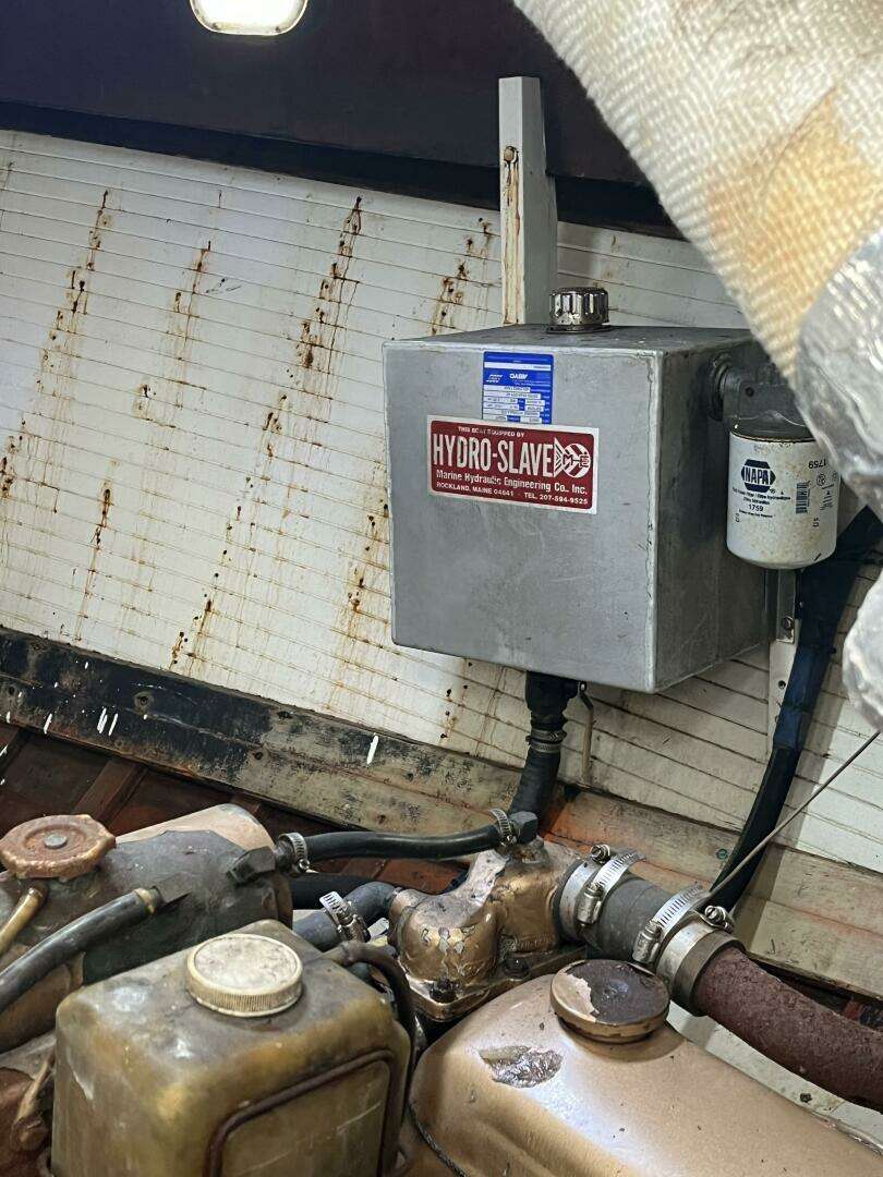 1972 Custom Lobster Boat - Image 9