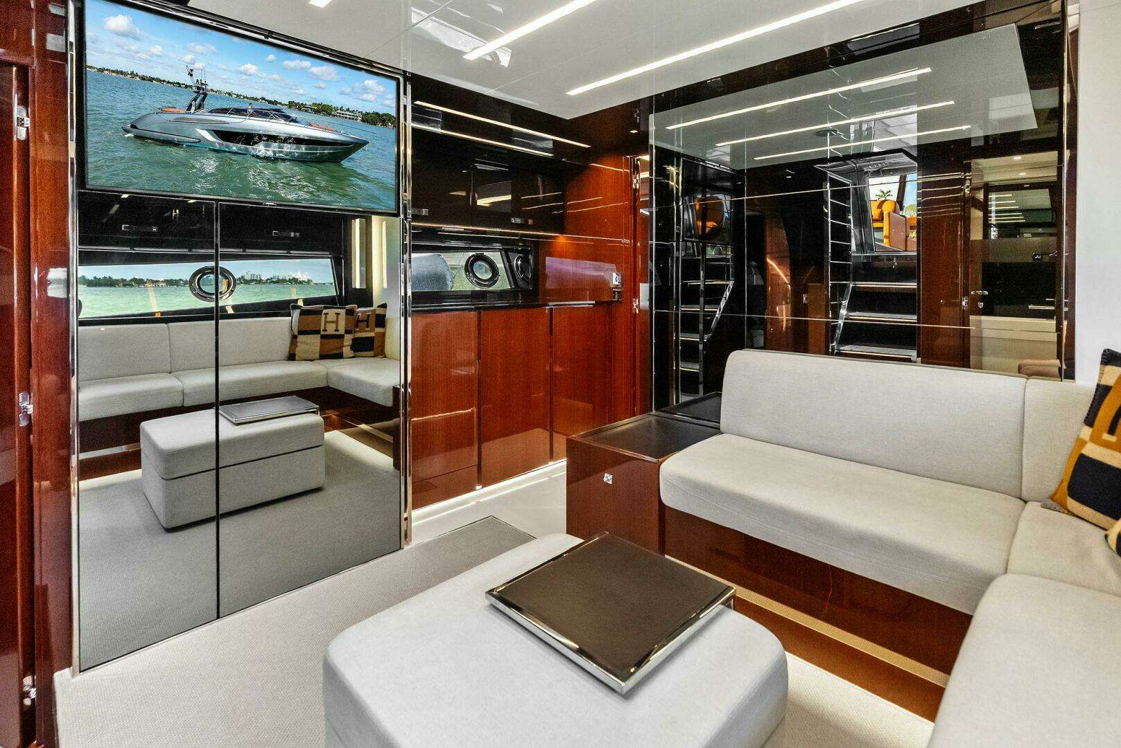 2021 Riva 56' Rivale - Image 44