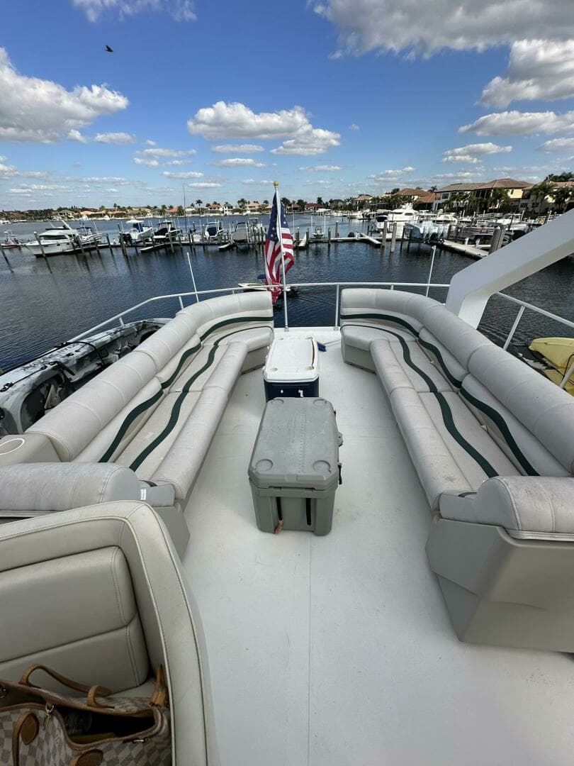1988 Viking Motor Yacht - Image 91