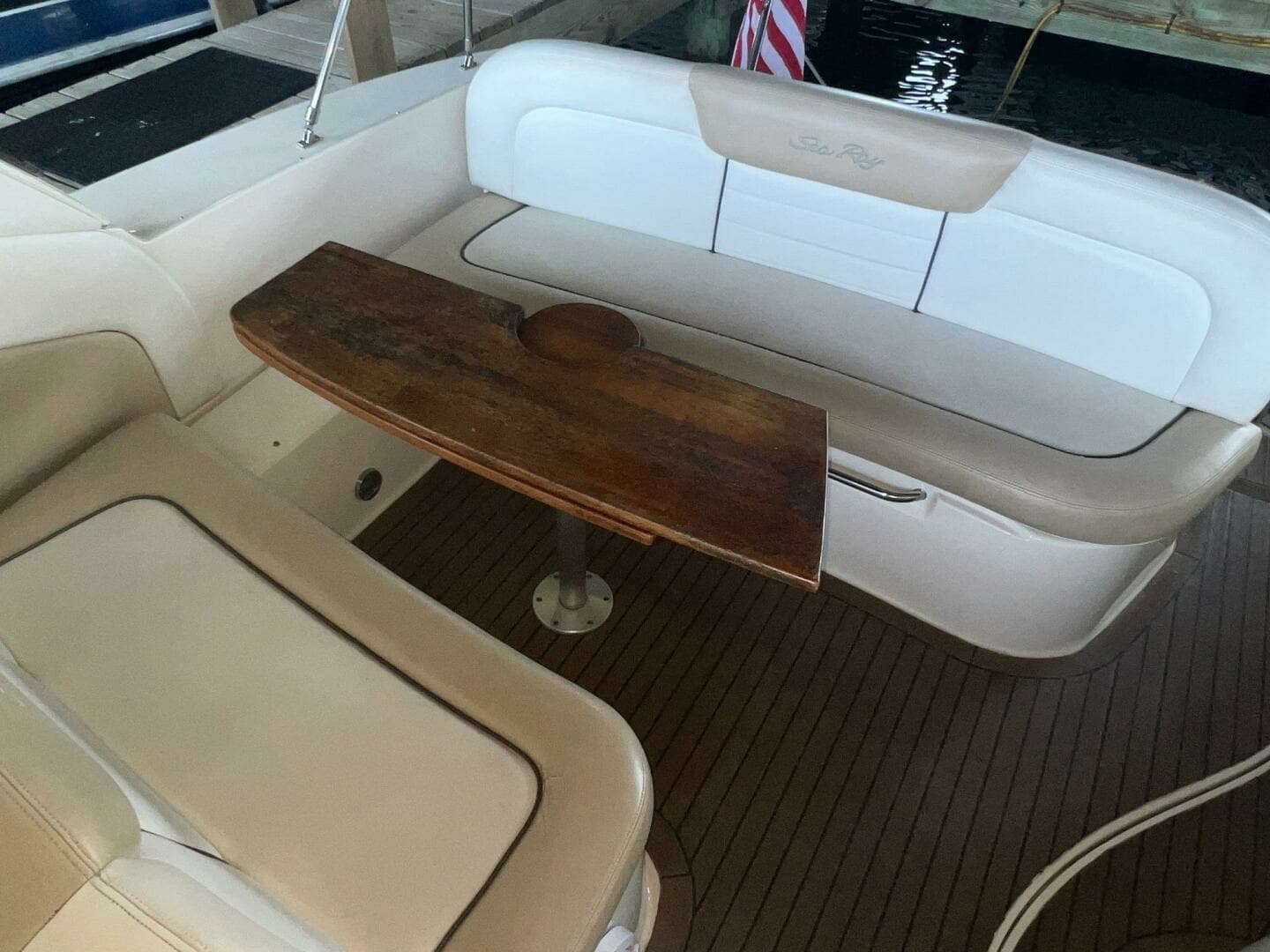 2008 Sea Ray 330 Sundancer - Image 15