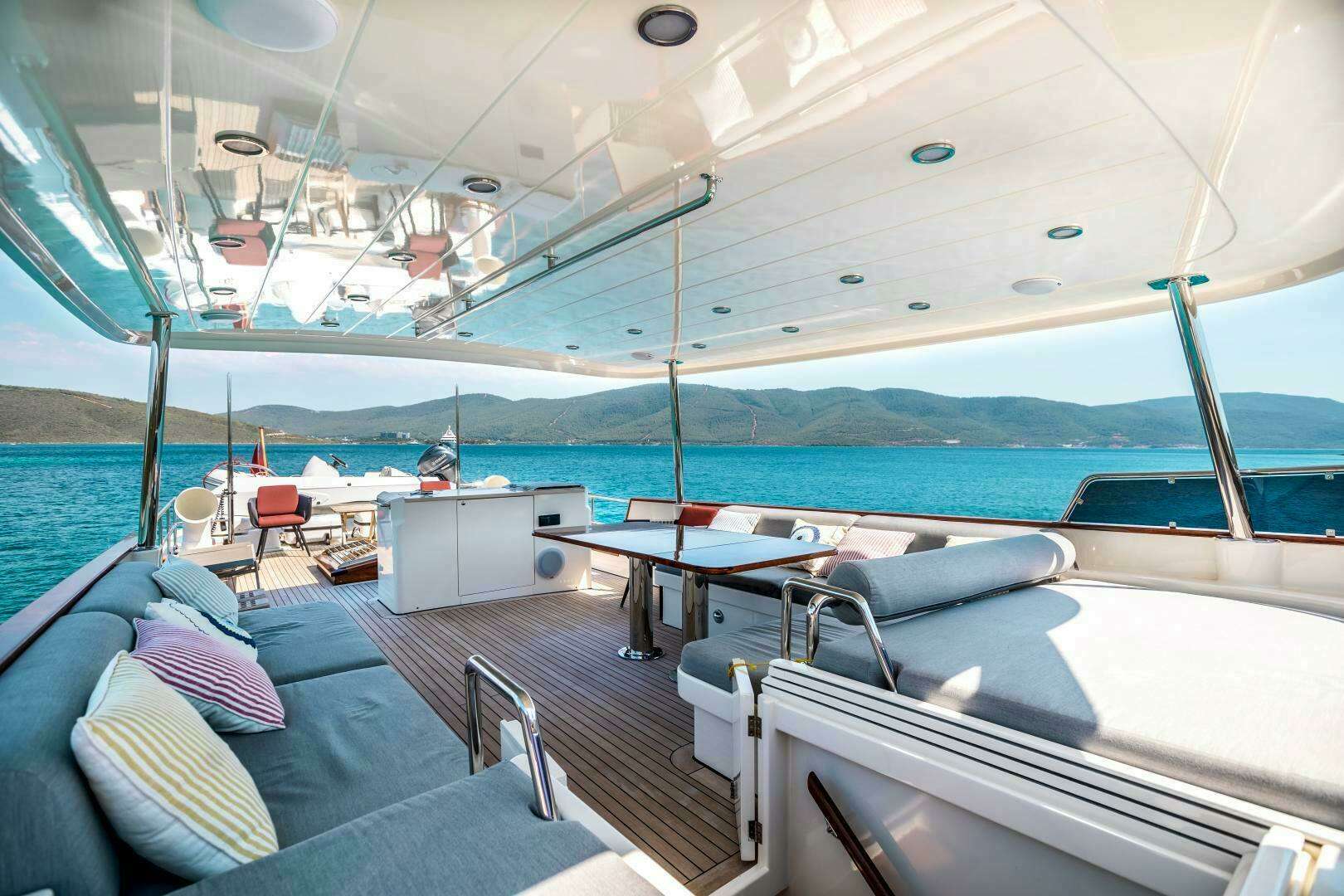 2013 TAKA Yachts Custom - Image 42