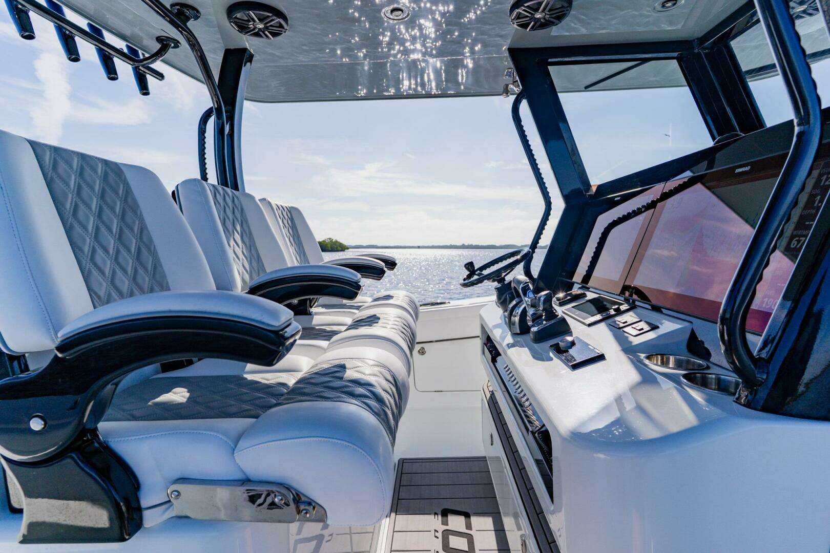 2024 Costa Custom 34 SV - Image 19