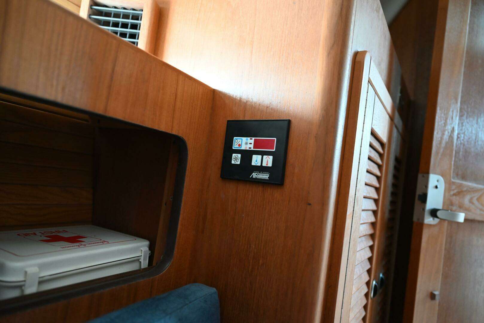 2002 Catalina — - Image 51