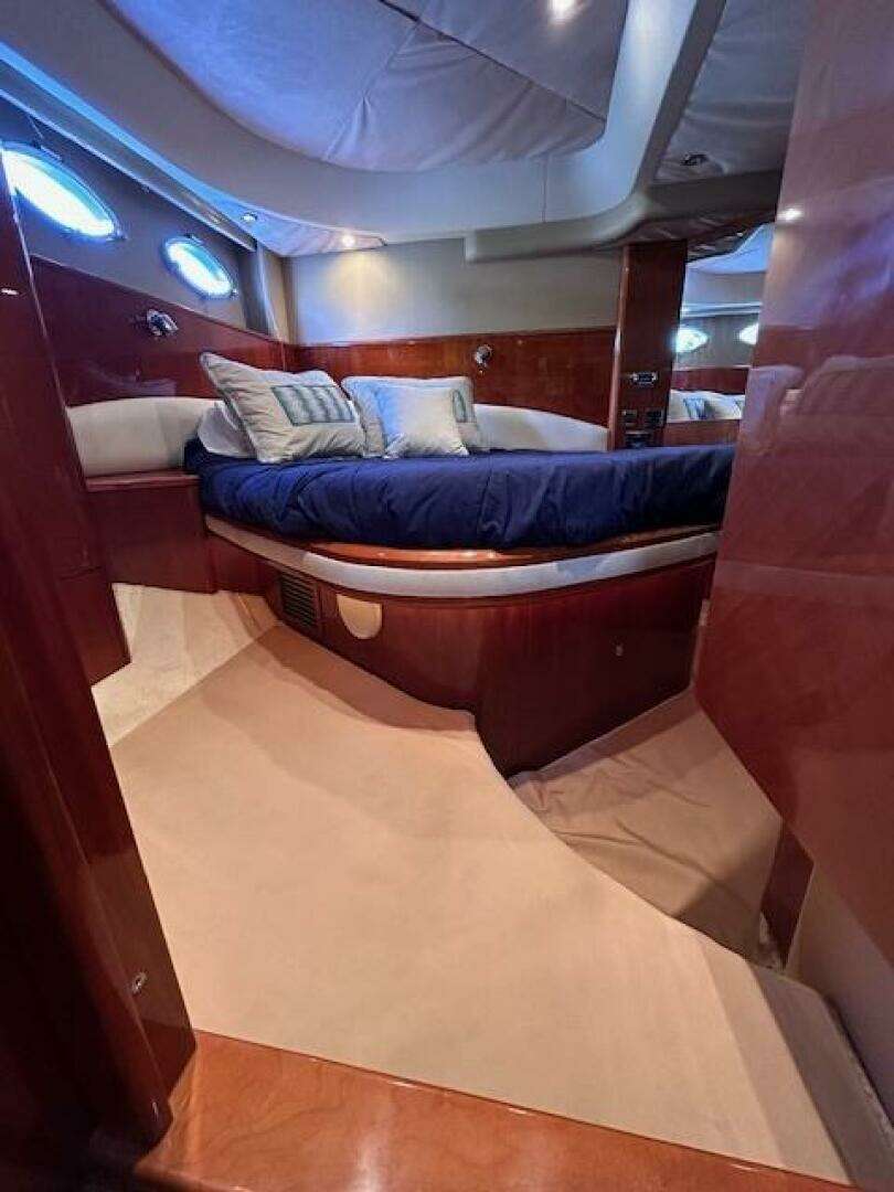 2006 Viking Princess 58V - Image 35