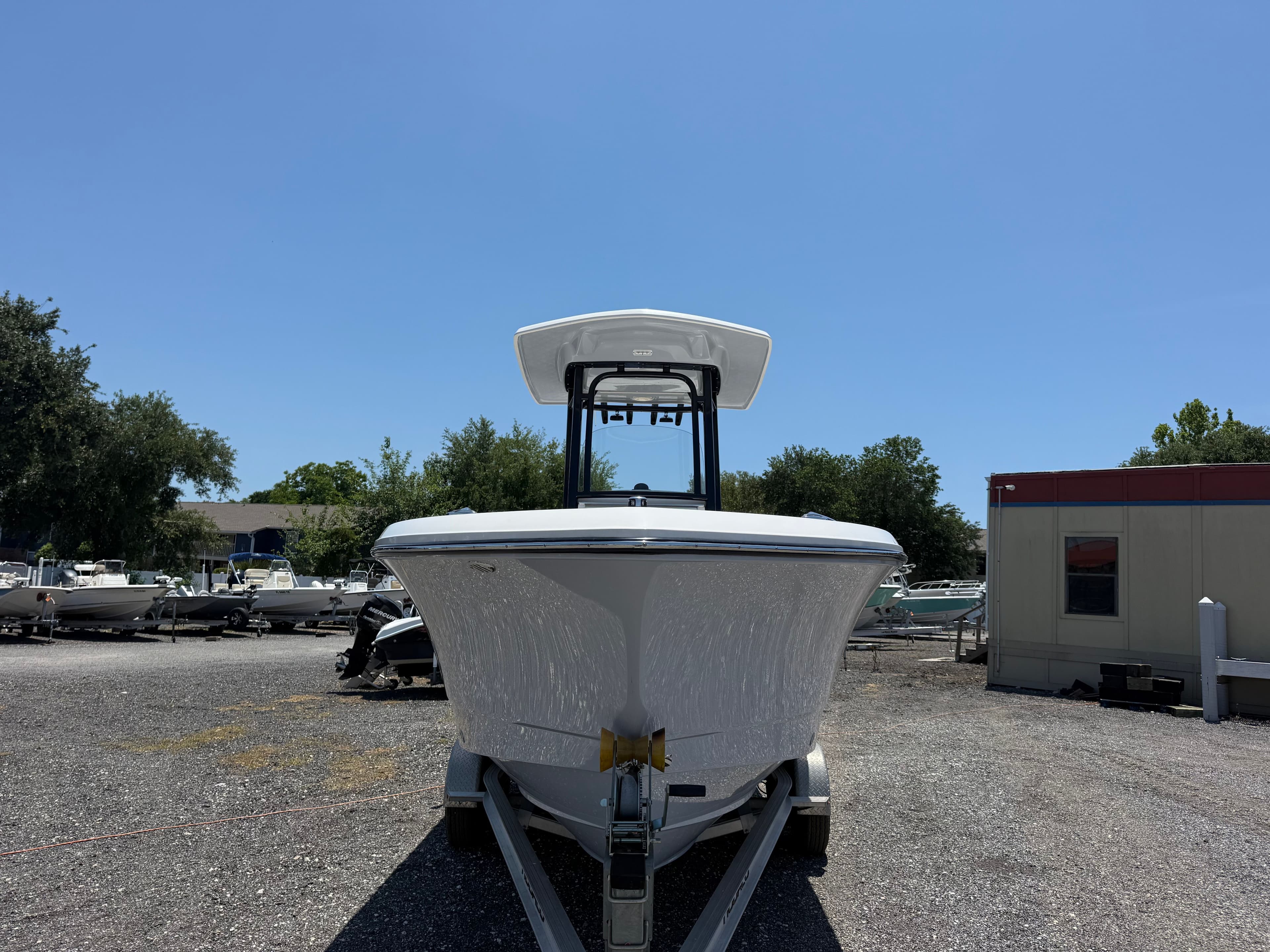 2022 ROBALO 230 CC - Image 4