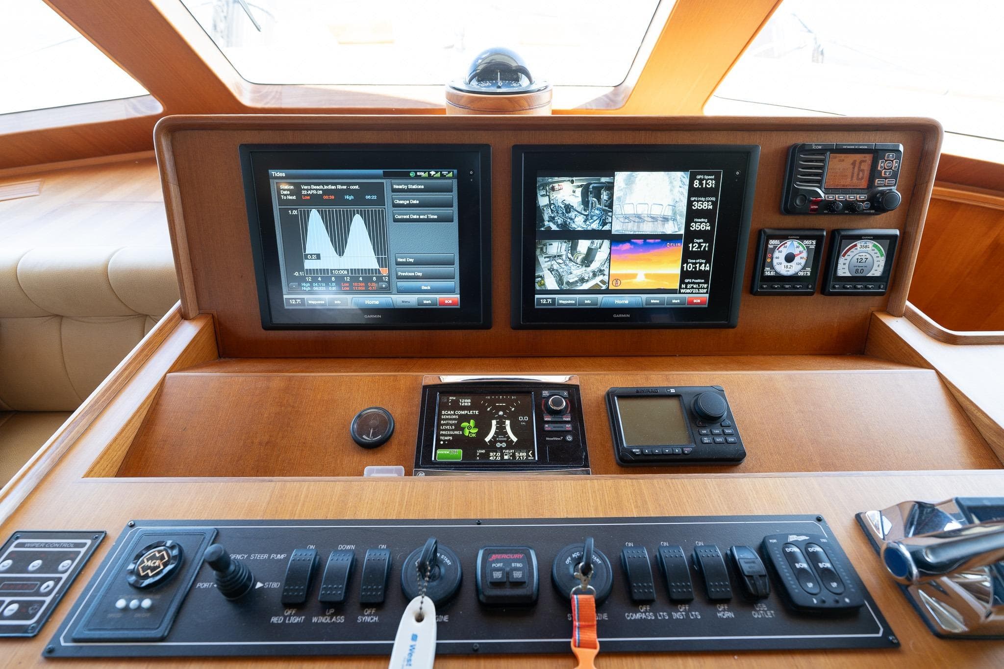 Helm Electronics