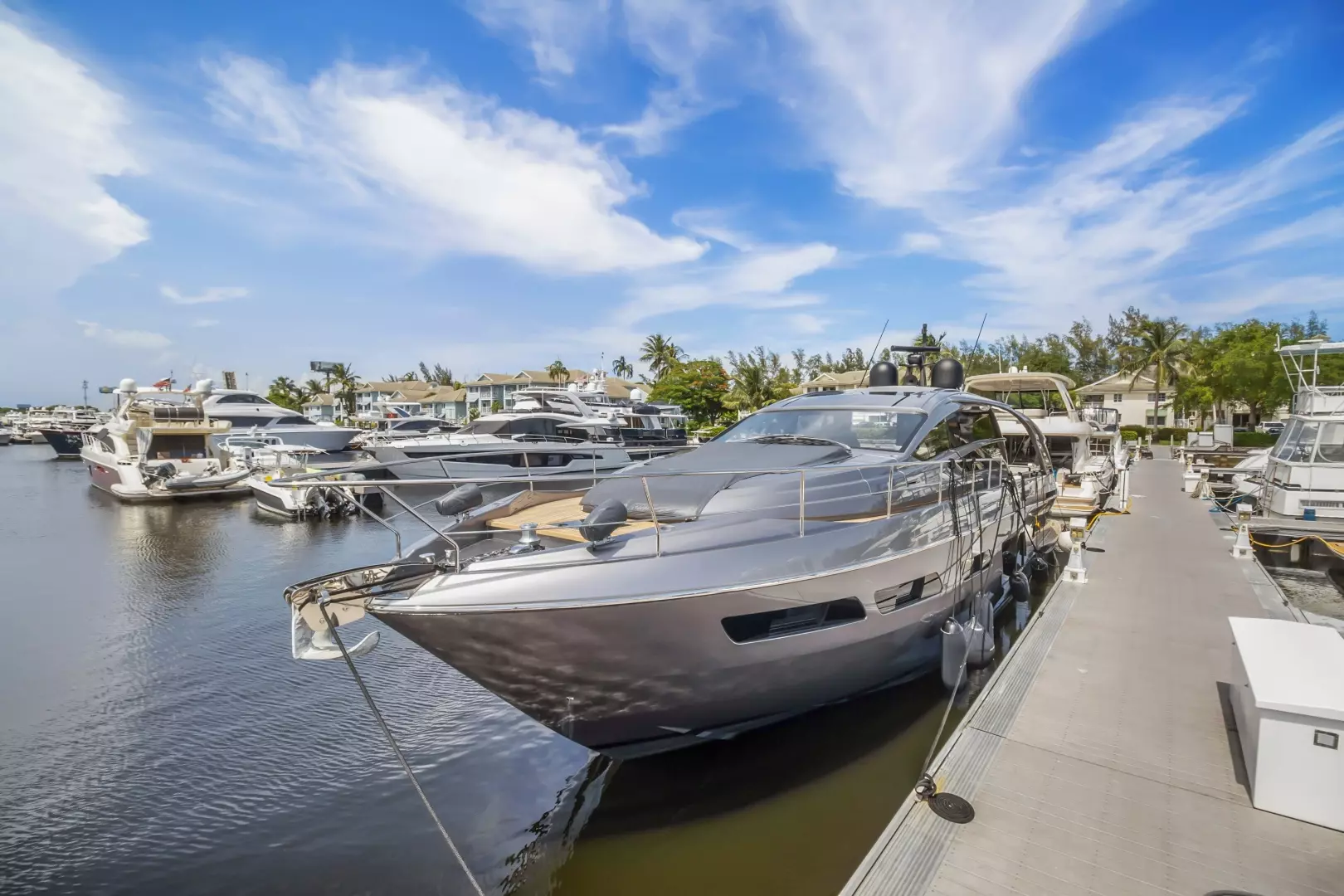 2020 Pershing 7X - Image 4