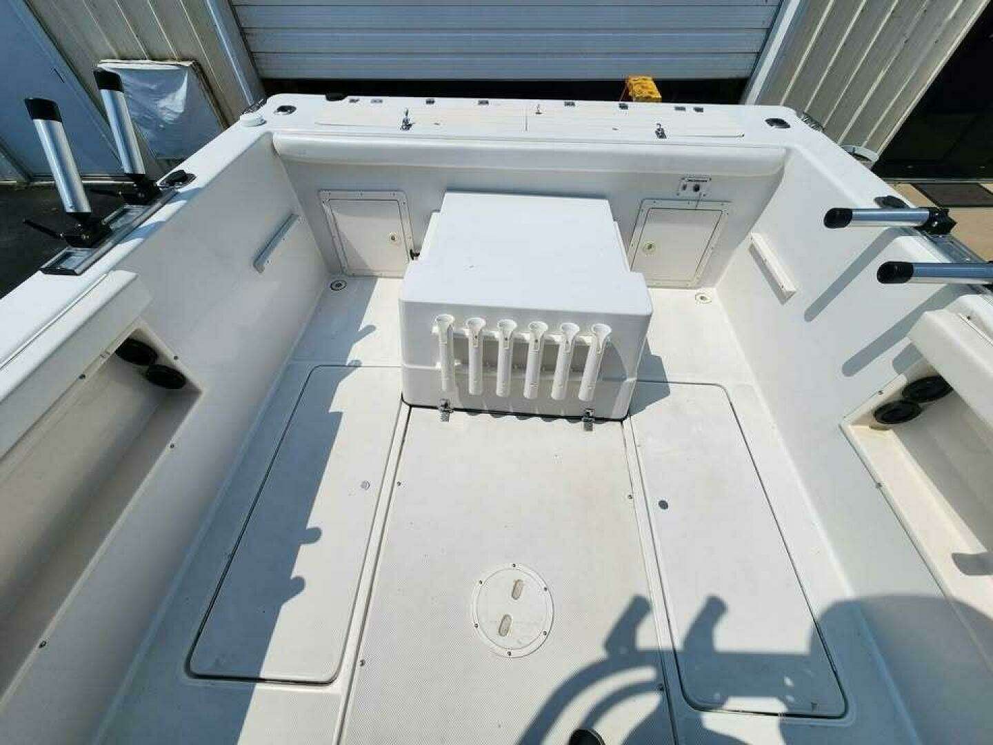 2000 Seaswirl Striper Striper 2600 WA - Image 7