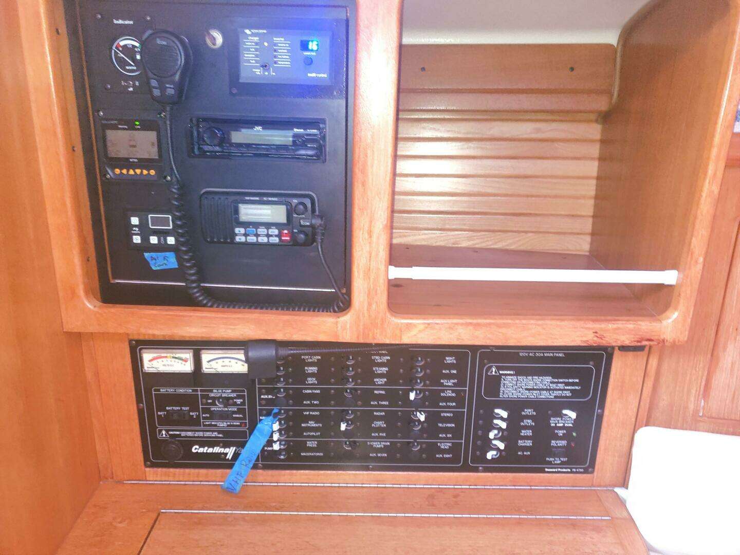 2007 Catalina 400 MK II - Image 29