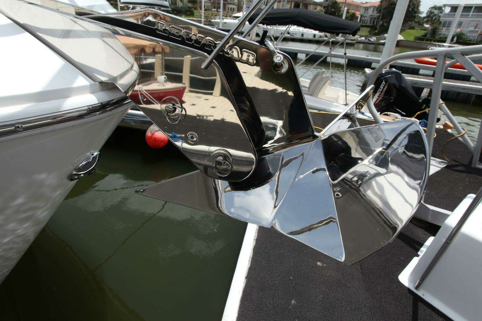 2025 Galeon — - Image 16