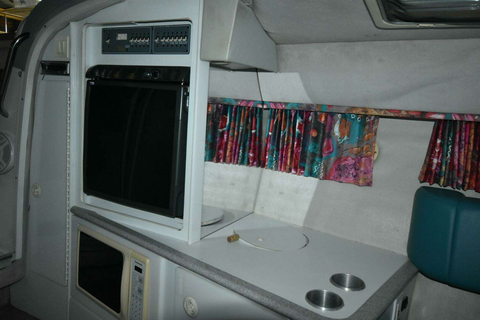 1997 Formula — - Image 25