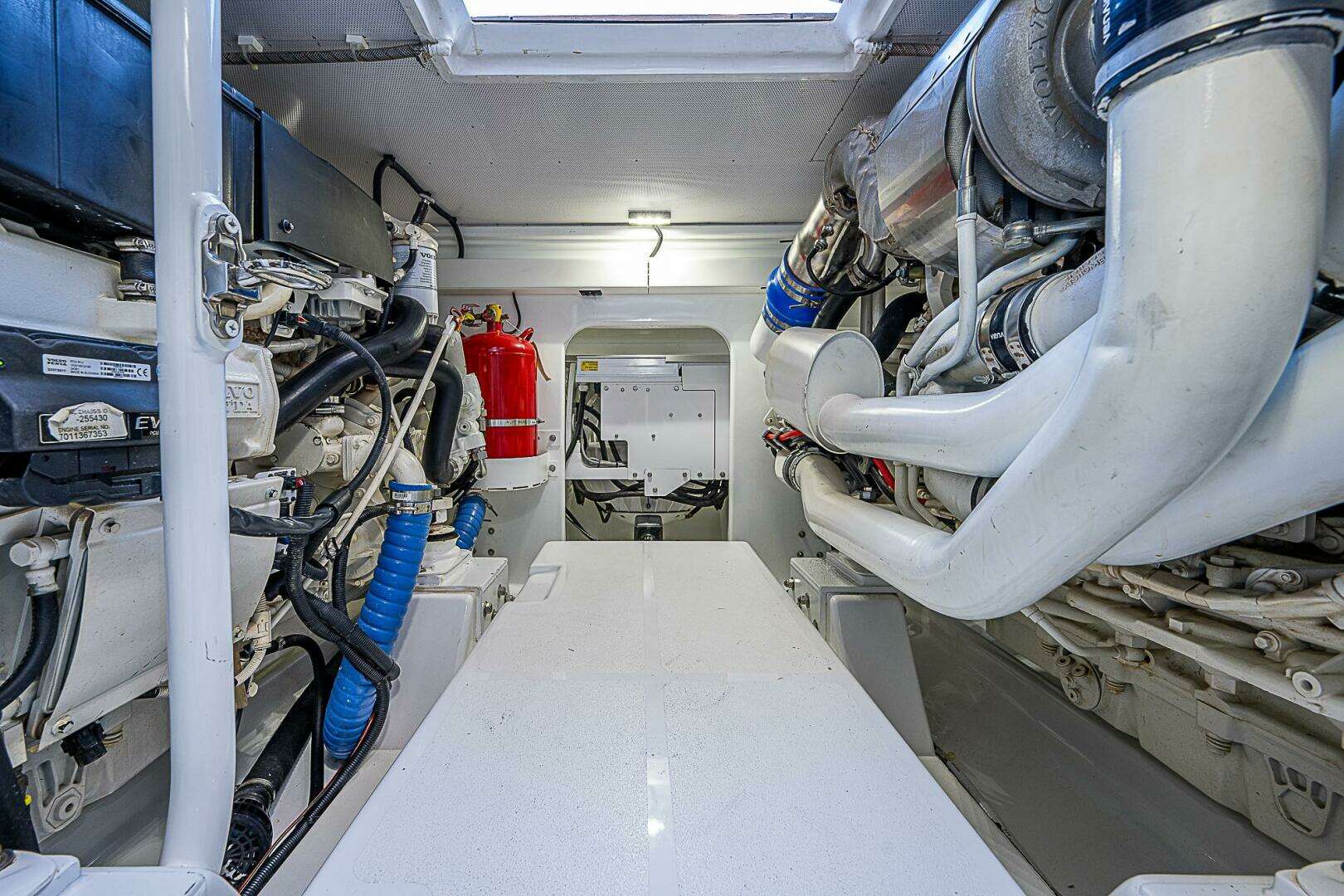 2022 Maverick 50 Sport Yacht - Image 30