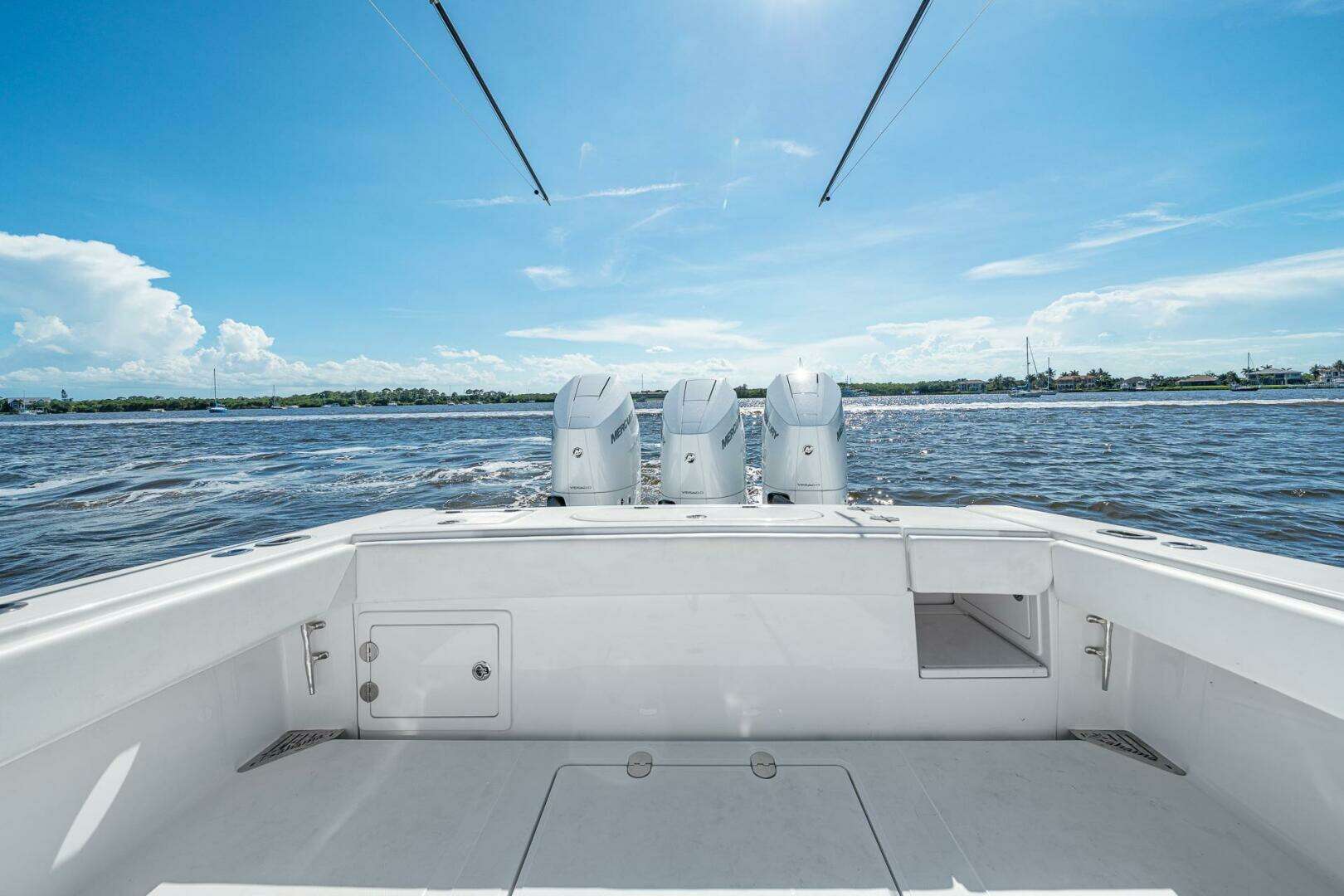 2024 Bahama 41 - Image 40