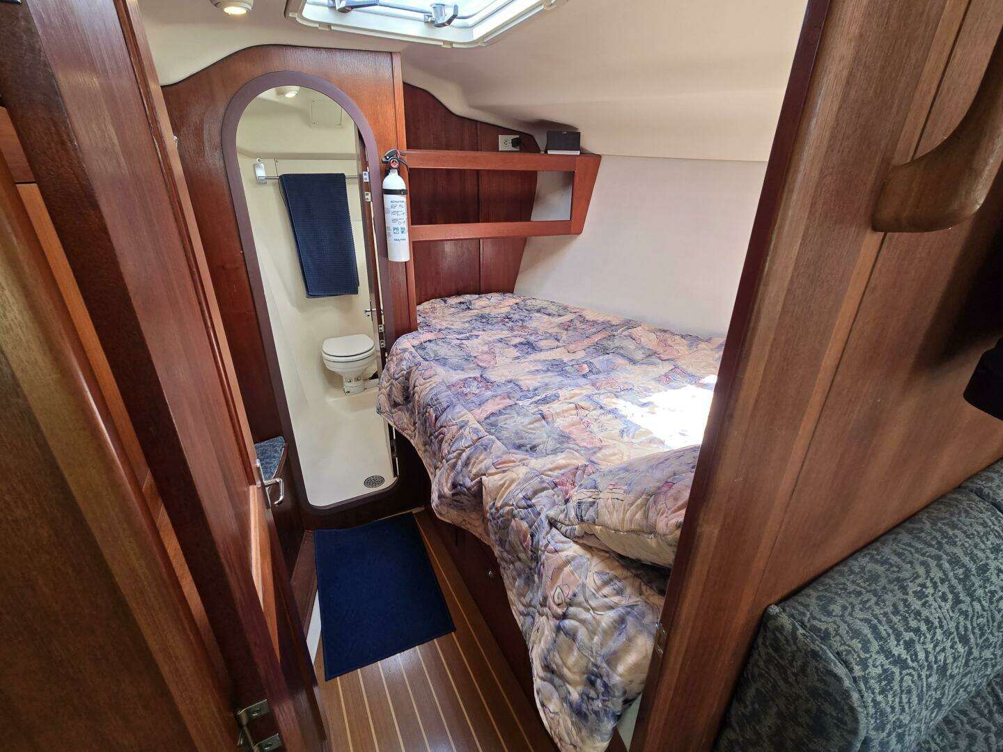 1998 Hunter 410 - Image 43
