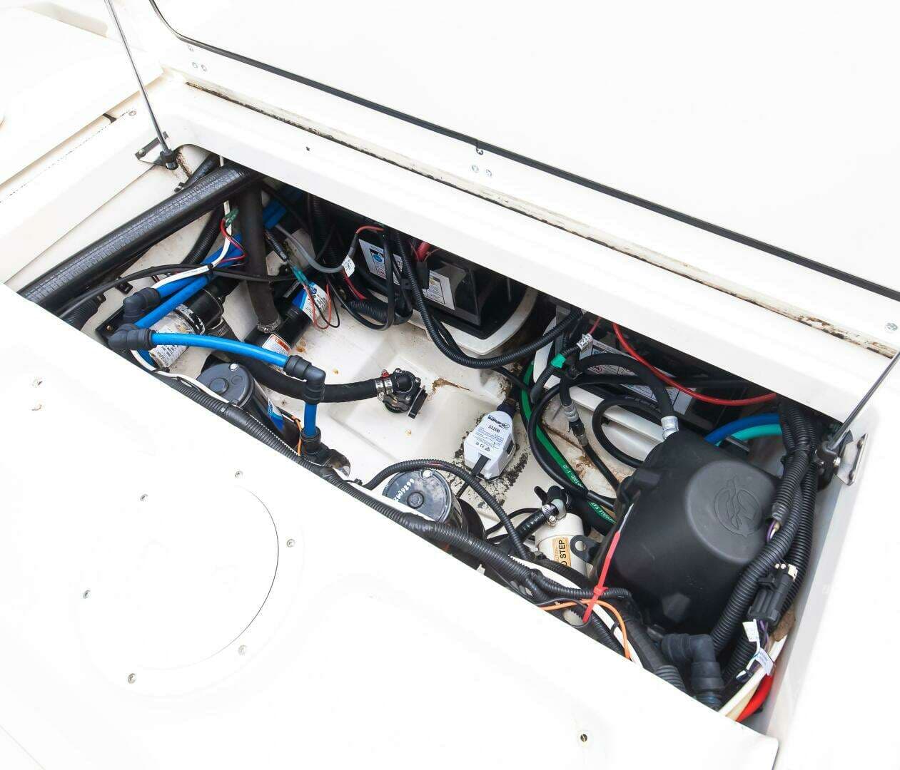 2010 Boston Whaler 250 Outrage - Image 10