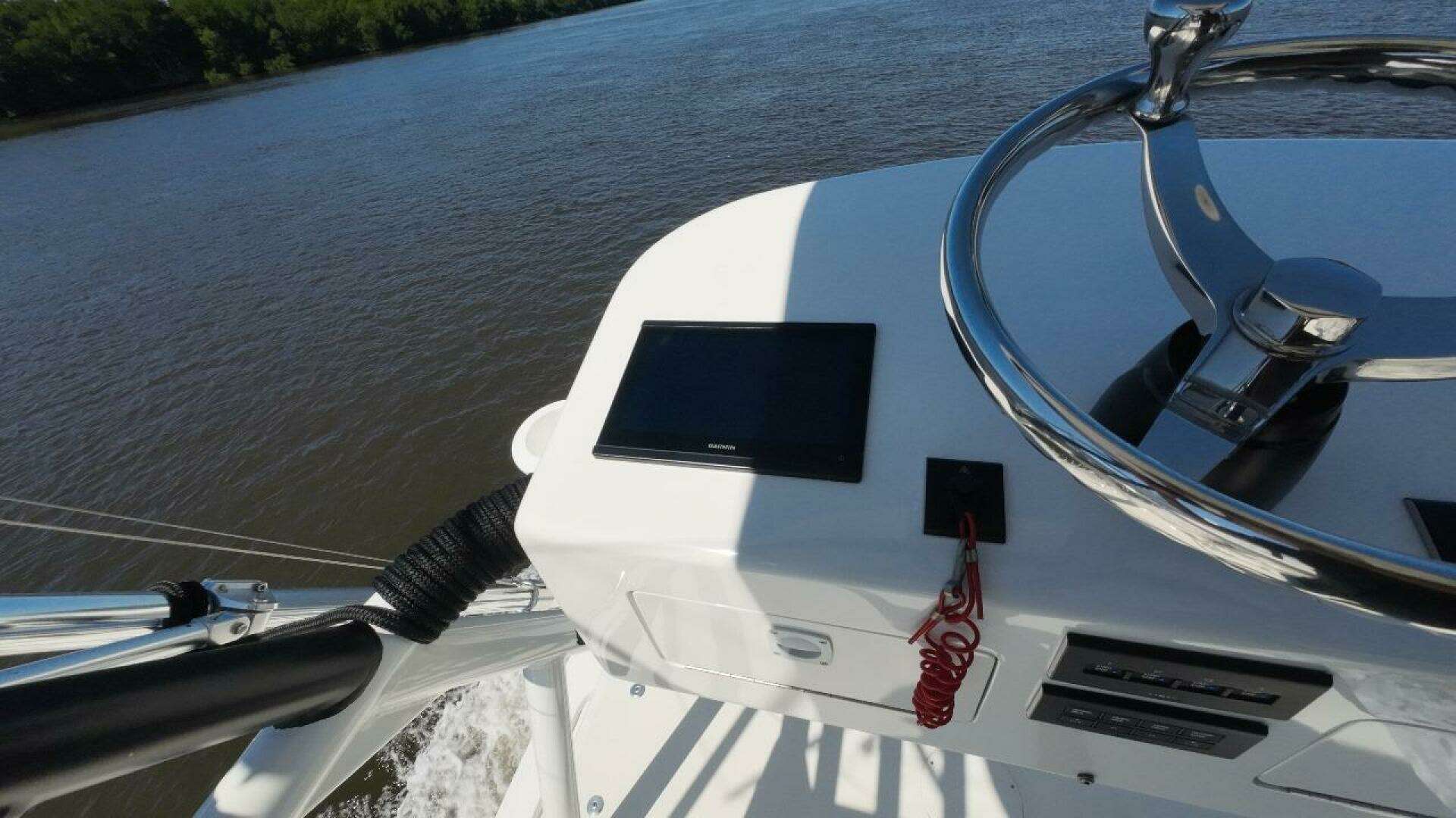 2022 Pursuit S428 - Image 4