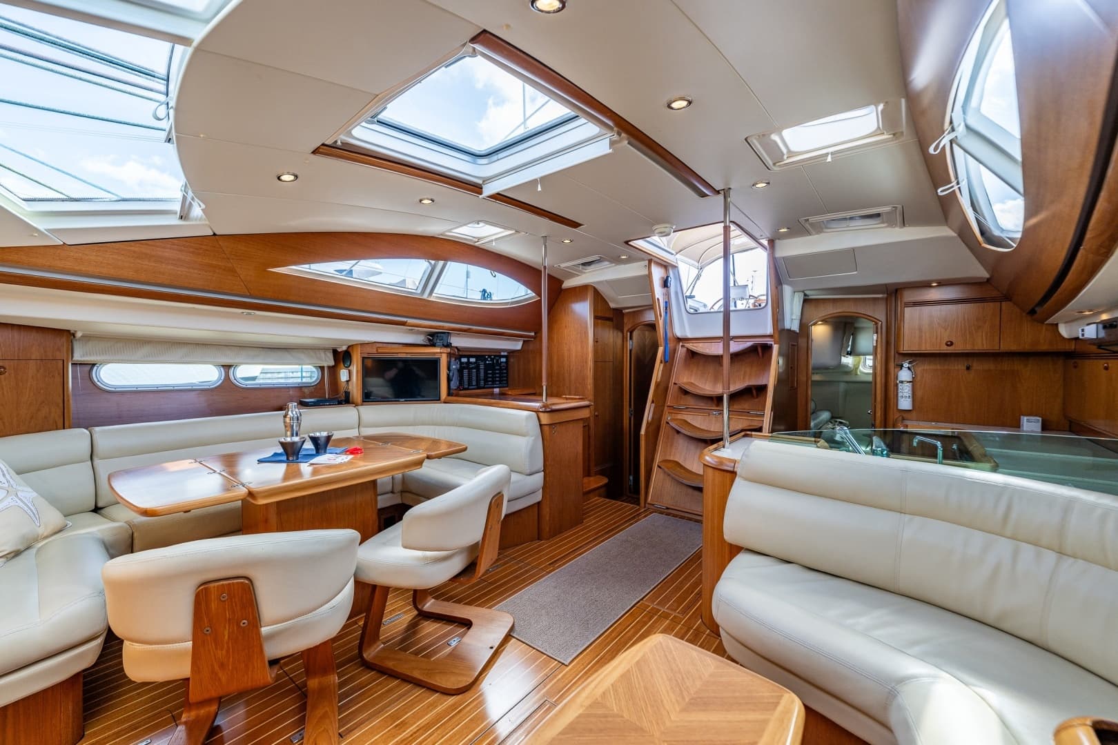 2009 Jeanneau 54DS - Image 24