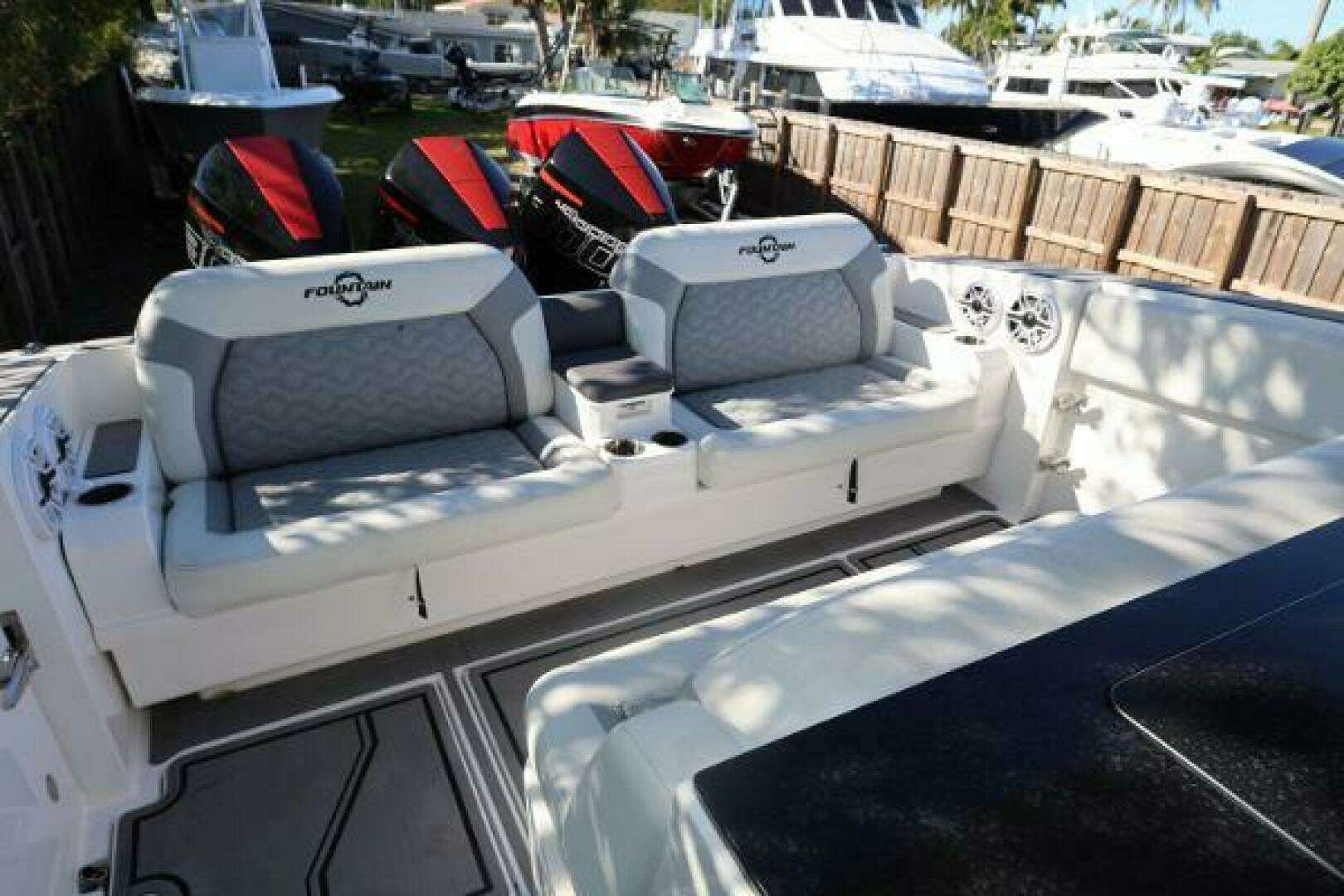 2023 Fountain 38 SCX - Image 15