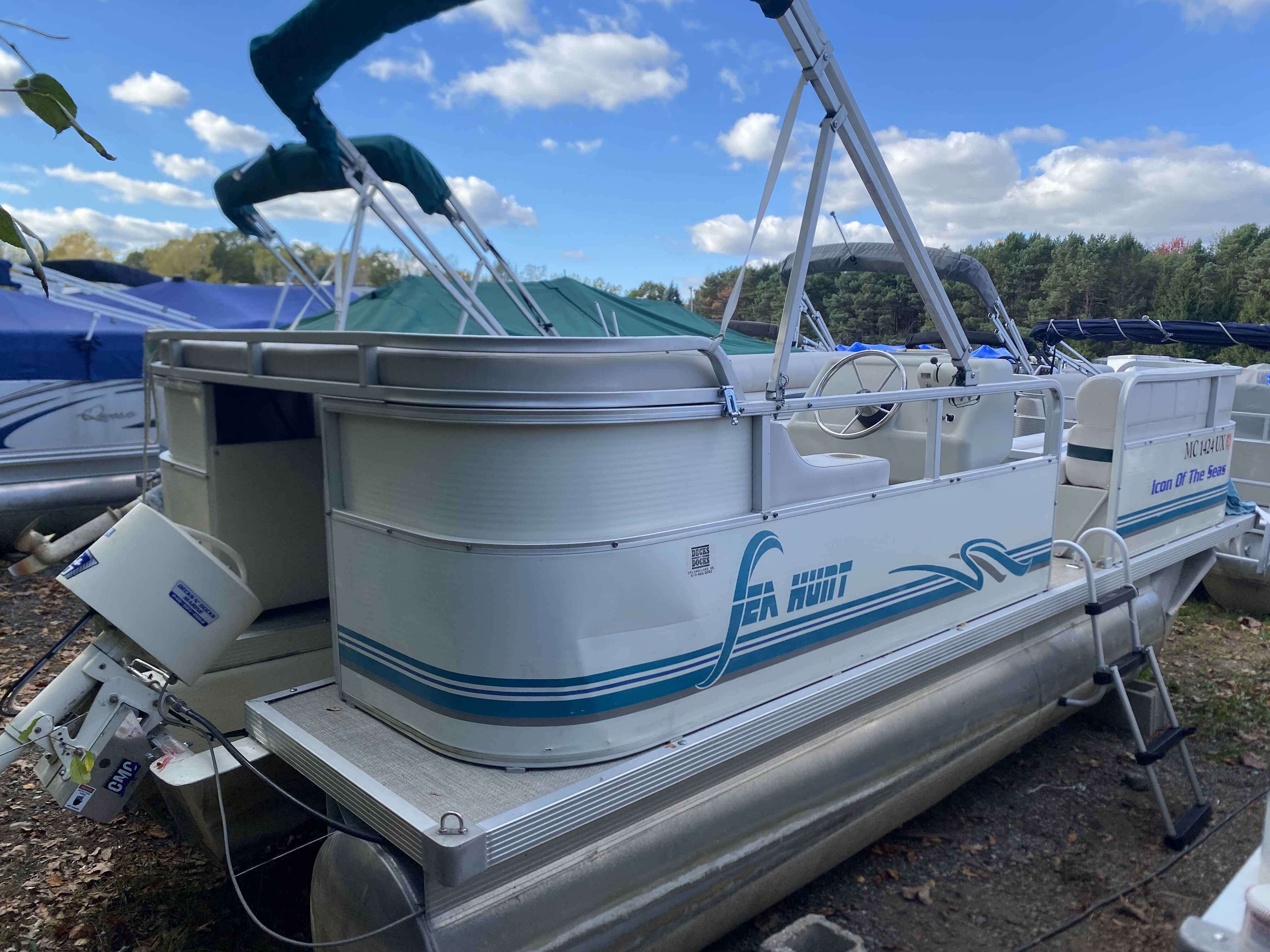 2023 Sea Hunt Refurbed - 2