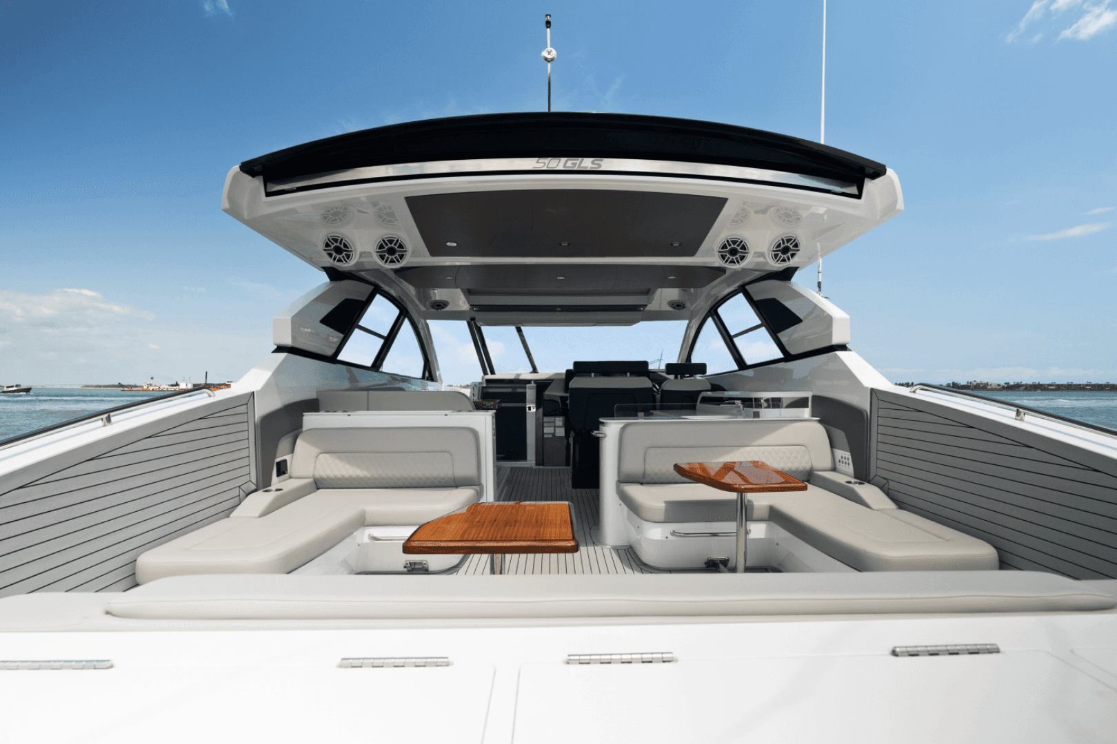 2026 Cruisers Yachts 50GLS OB - Image 62