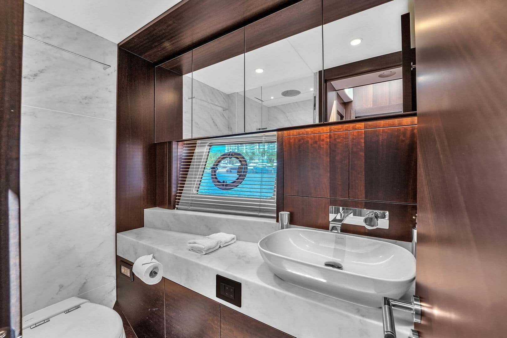 2023 Sunseeker Manhattan 68 - Image 79