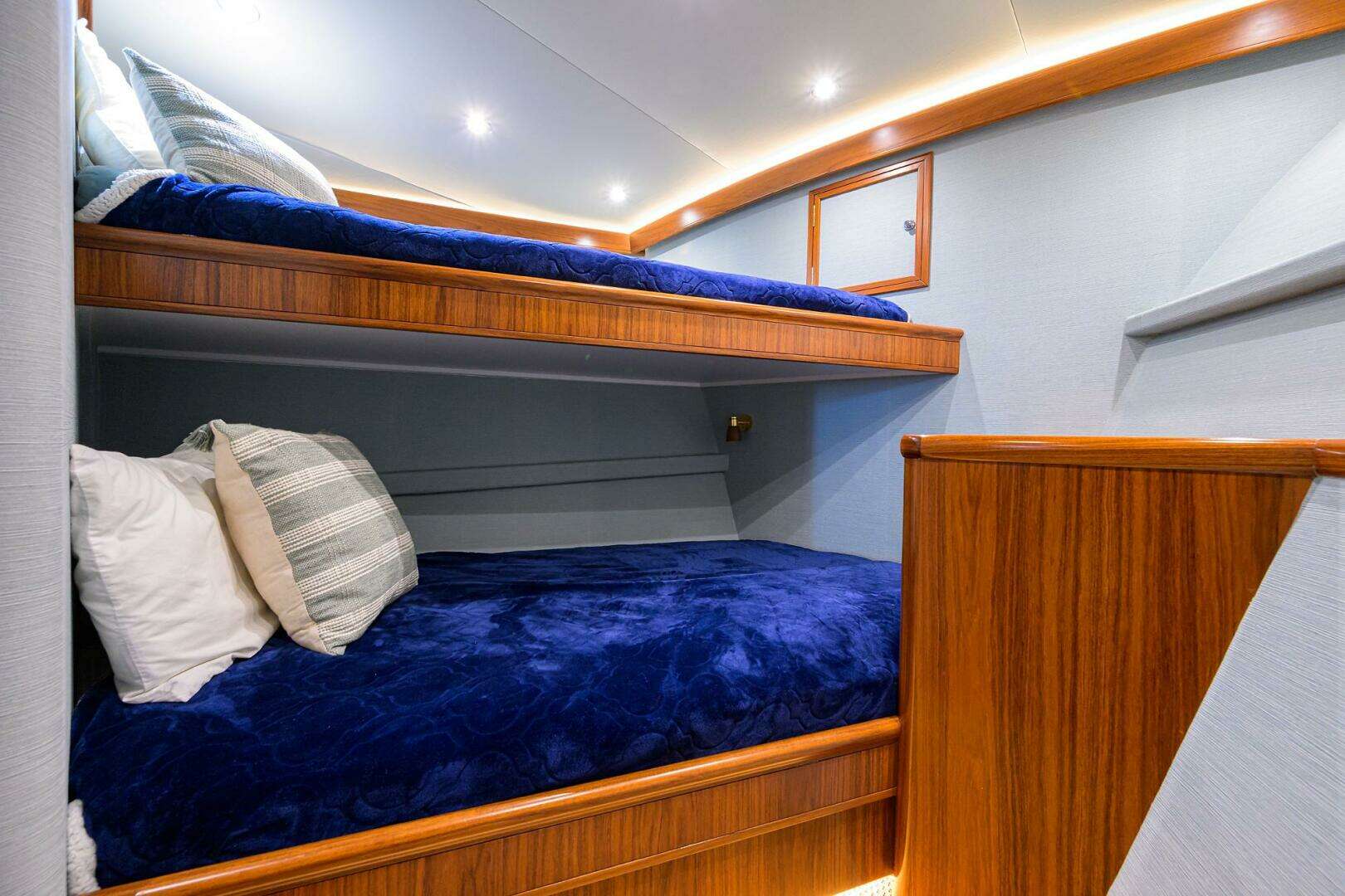 2004 Rybovich 62 Convertible - Image 17