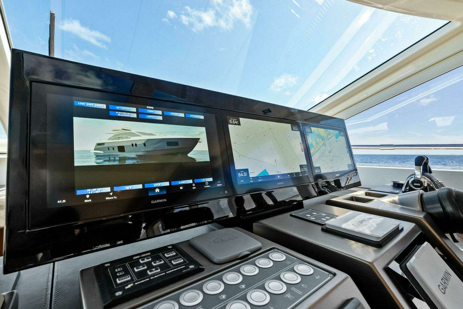 2013 Absolute 64 - Image 25