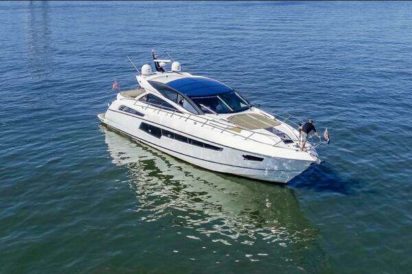 2014 Sunseeker Predator