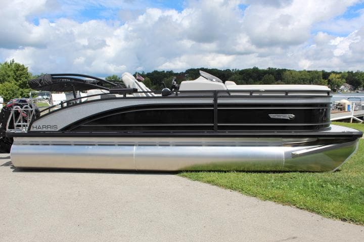 2025 Harris Solstice SLDH