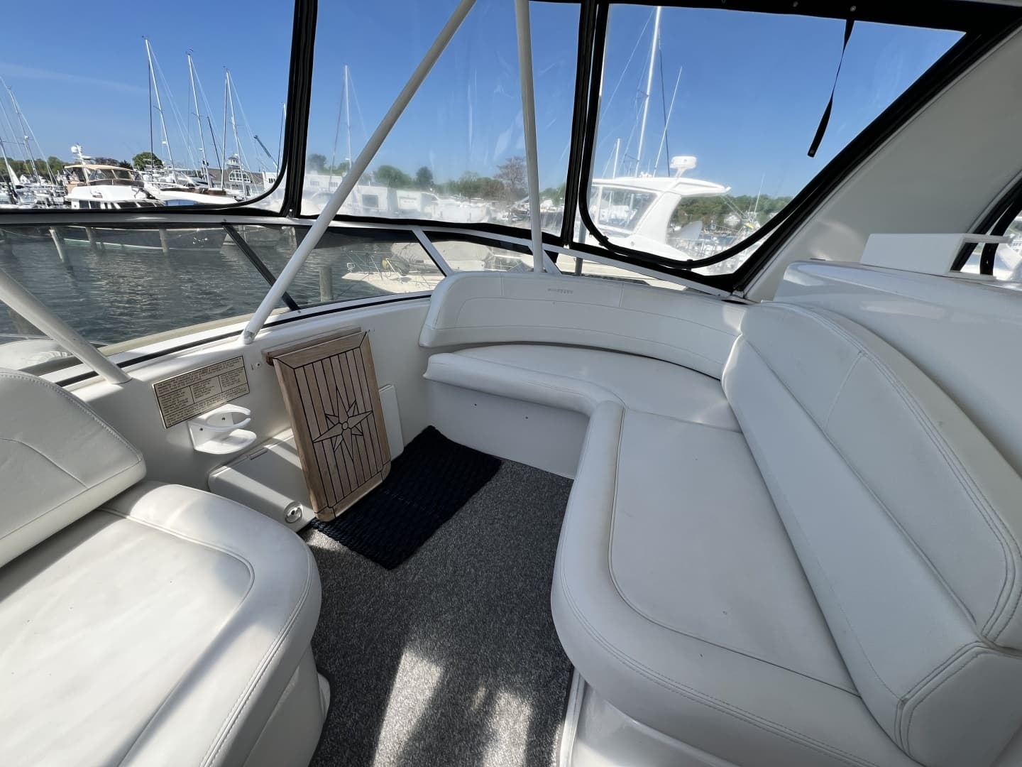 2000 Silverton 42C - Image 27