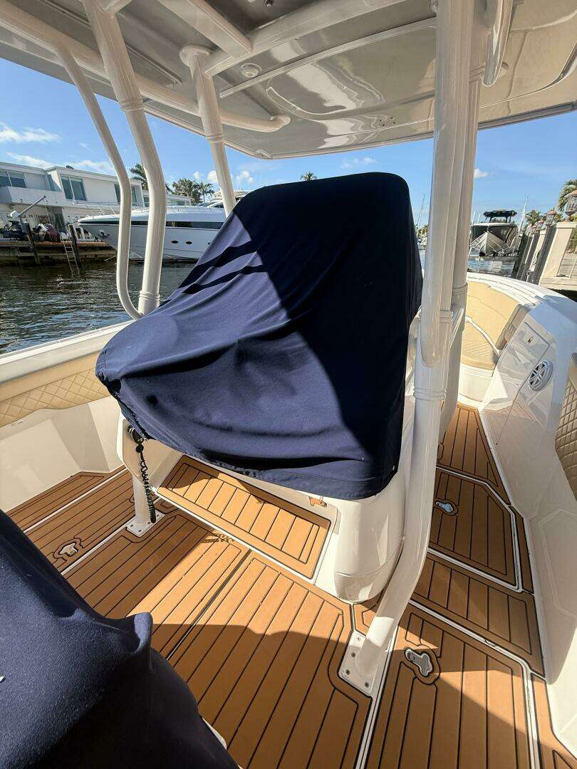 2019 Intrepid 345 Nomad FE - Image 12