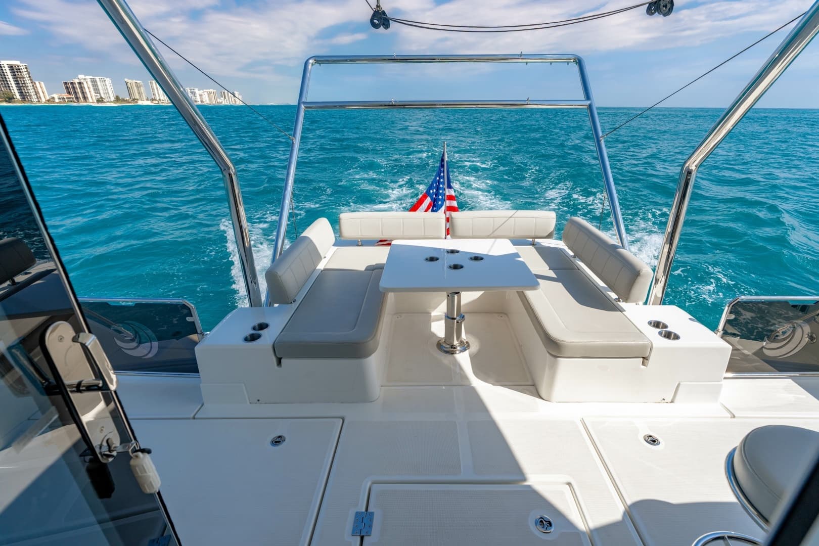 2024 Aquila 44 Yacht - Image 19