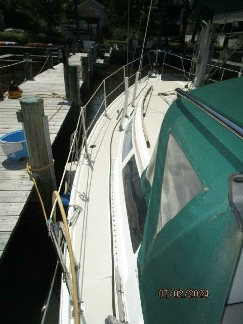 1988 Catalina 34 - Image 18