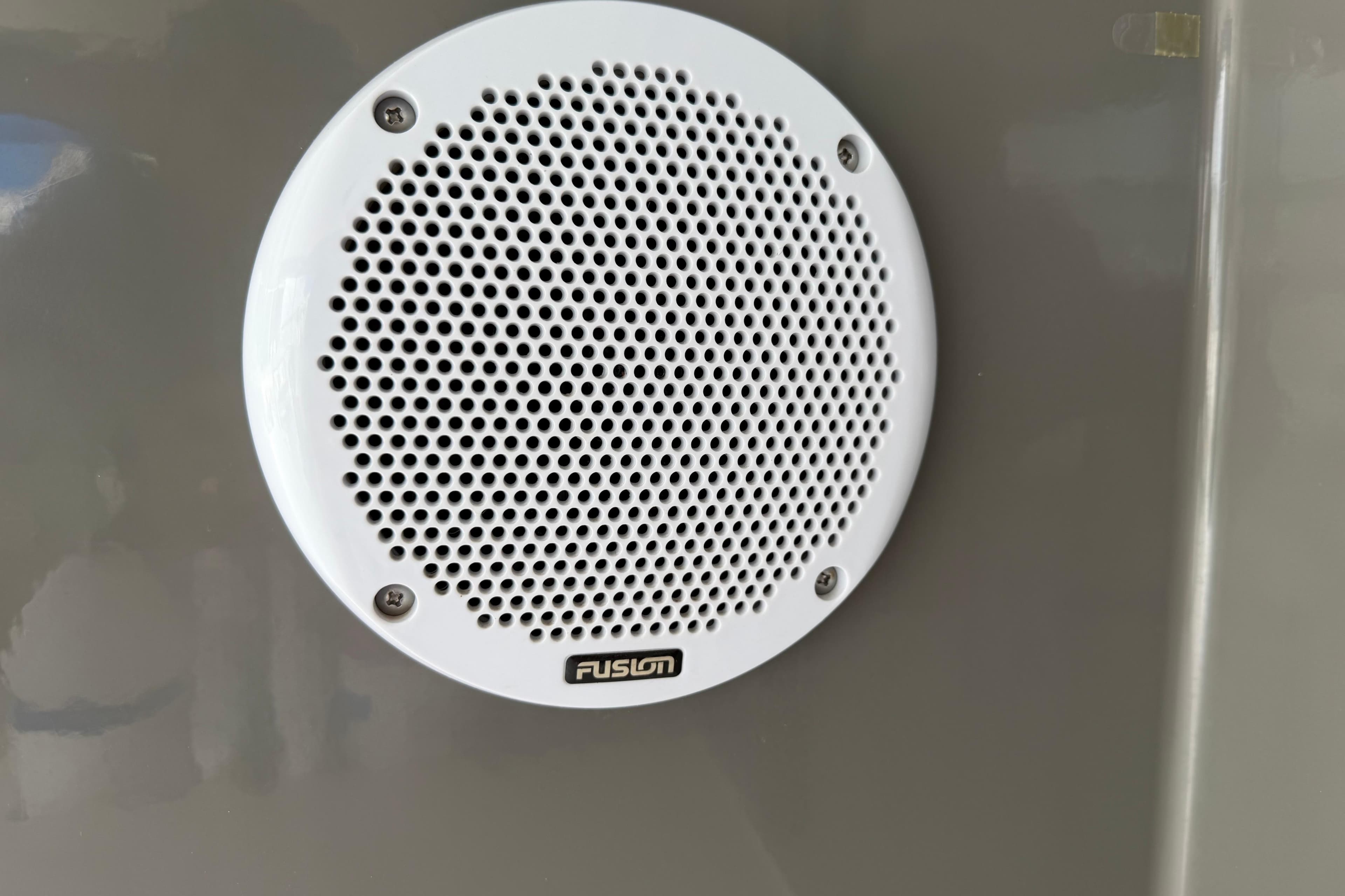White Fusion speaker on Nautitech 40 Open 2019 yacht interior.