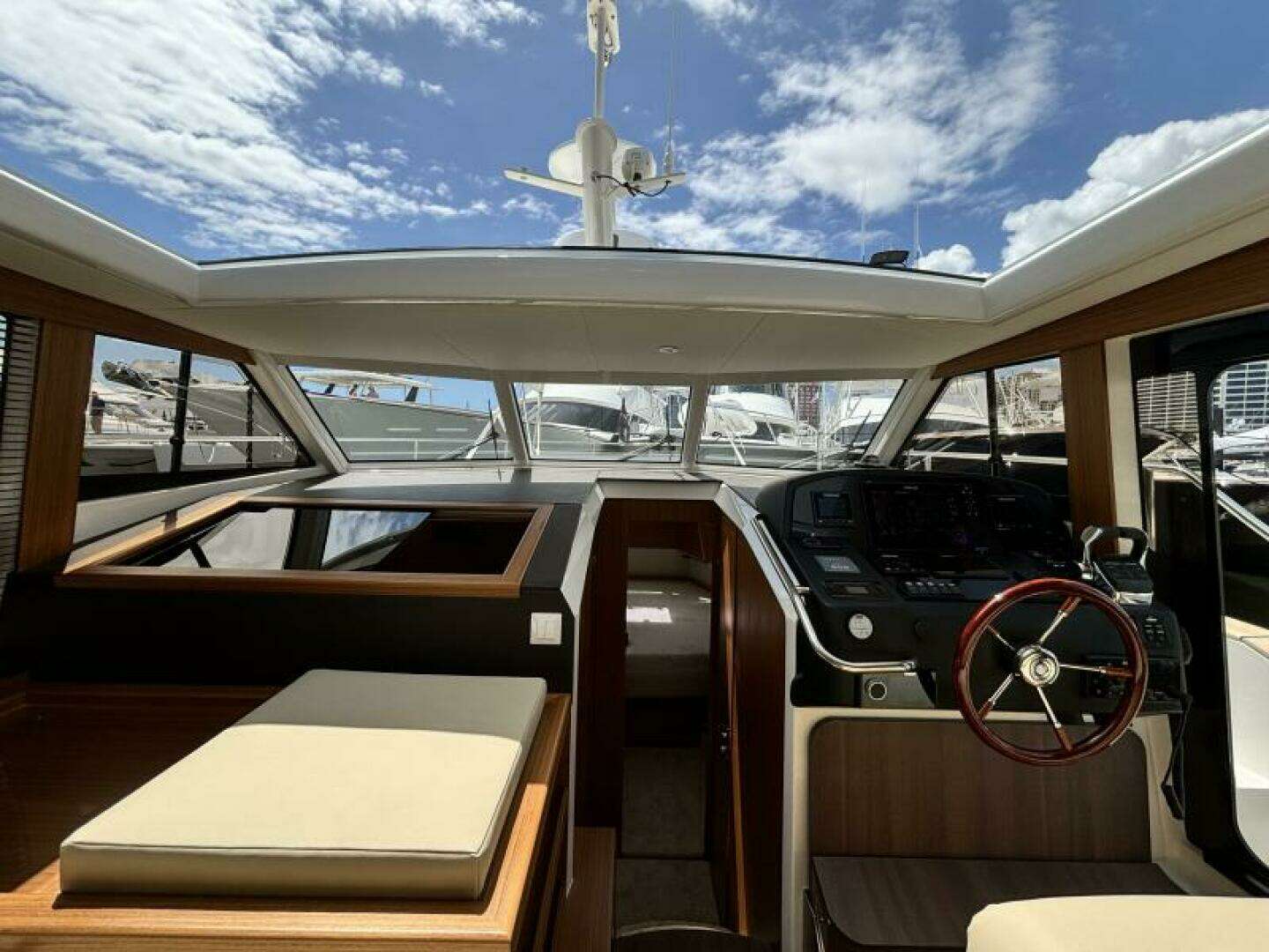 2026 Greenline 40 Hybrid - Image 24