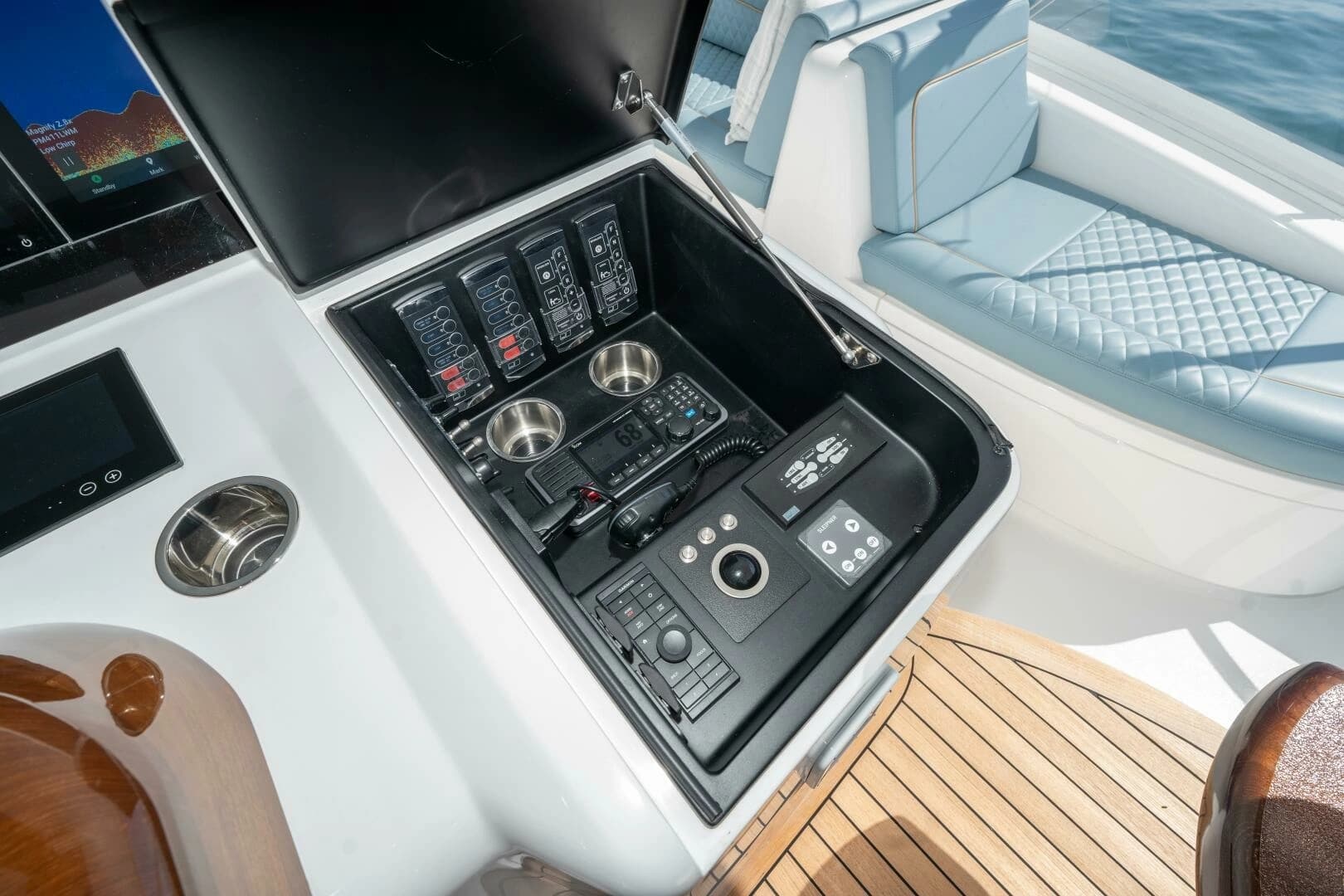 2025 Viking 90C - Image 9