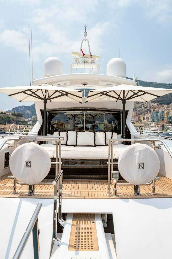 2013 Overmarine Mangusta 108 - Image 8