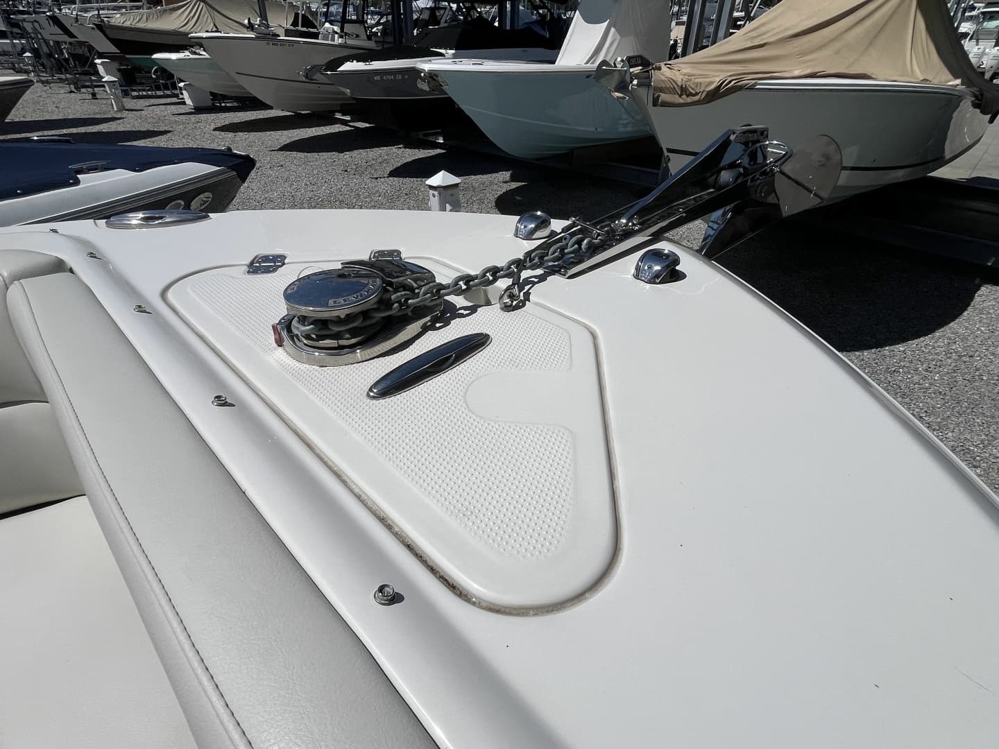 2024 Sailfish 245 DC - Image 35