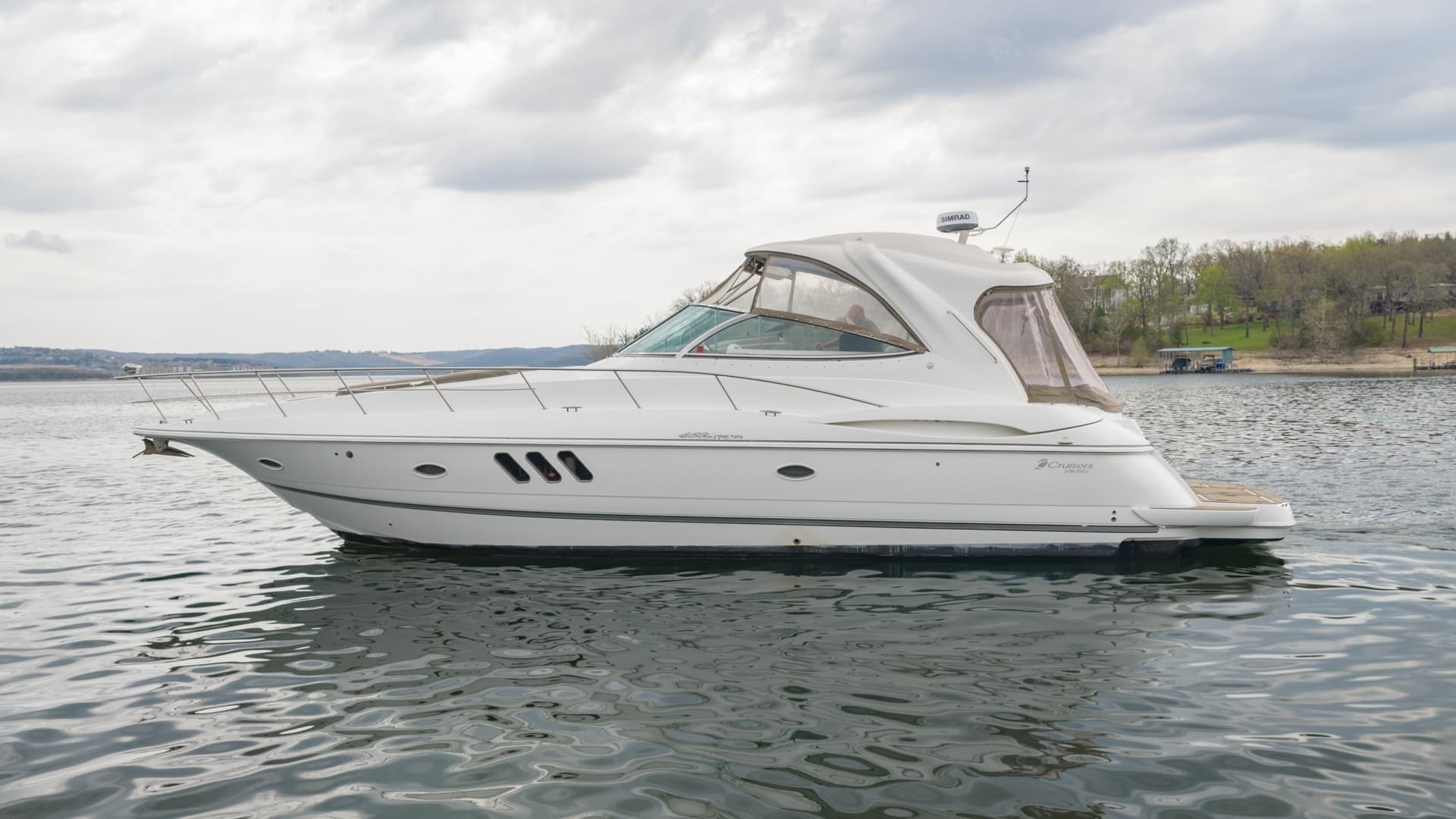 2008 Cruisers Yachts 460 Express - Image 2