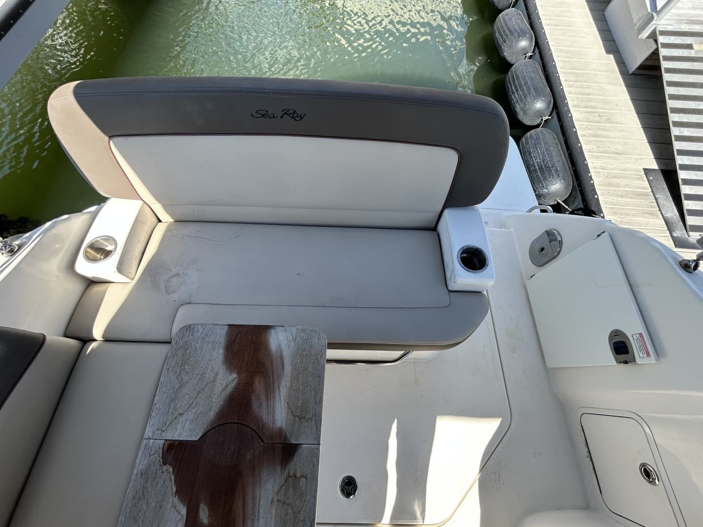 2014 Sea Ray — - Image 43