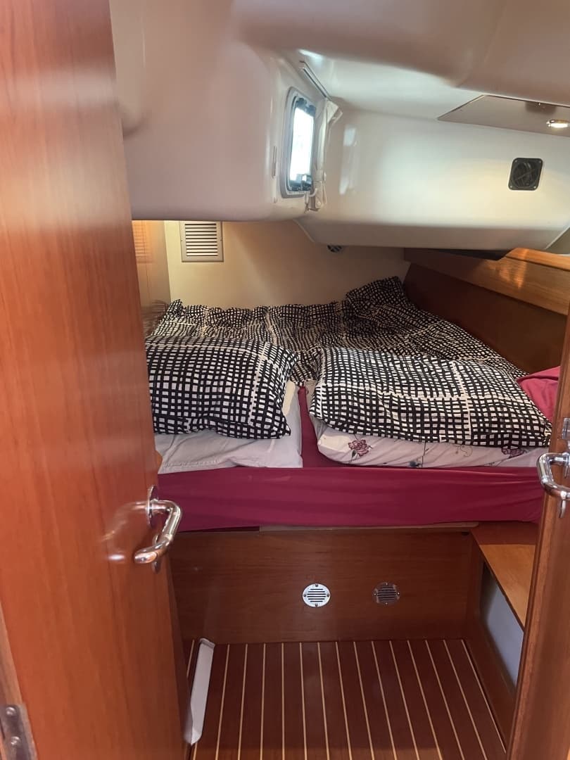 2006 Jeanneau Sun Odyssey - Image 16