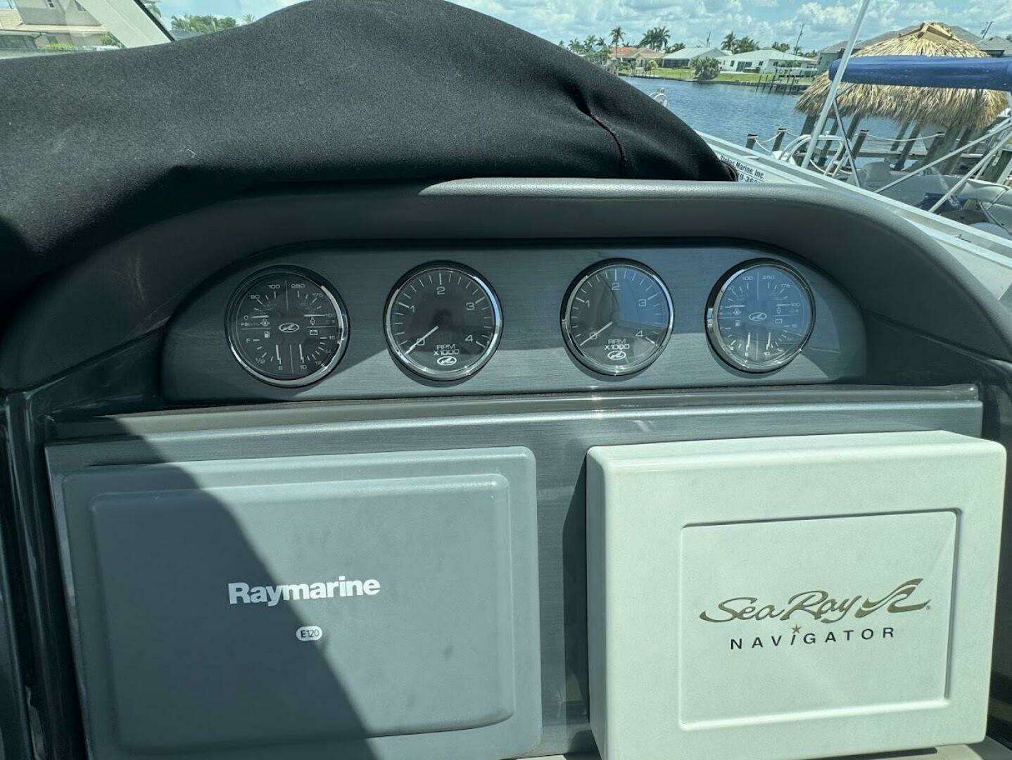 2006 Sea Ray 40 Motoryacht - Image 23