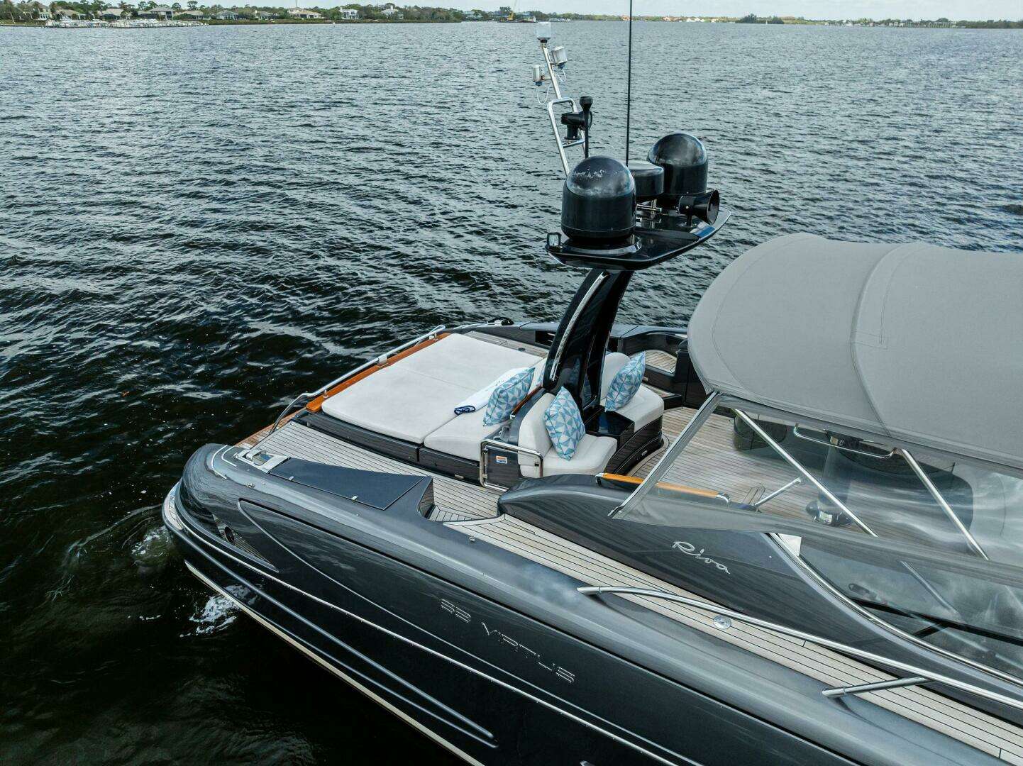 2015 Riva 63 Virtus - Image 12