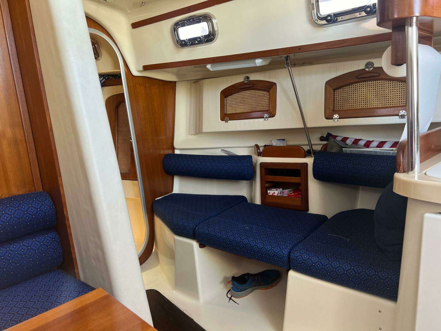 2012 Hake / Seaward 32 RK - Image 18